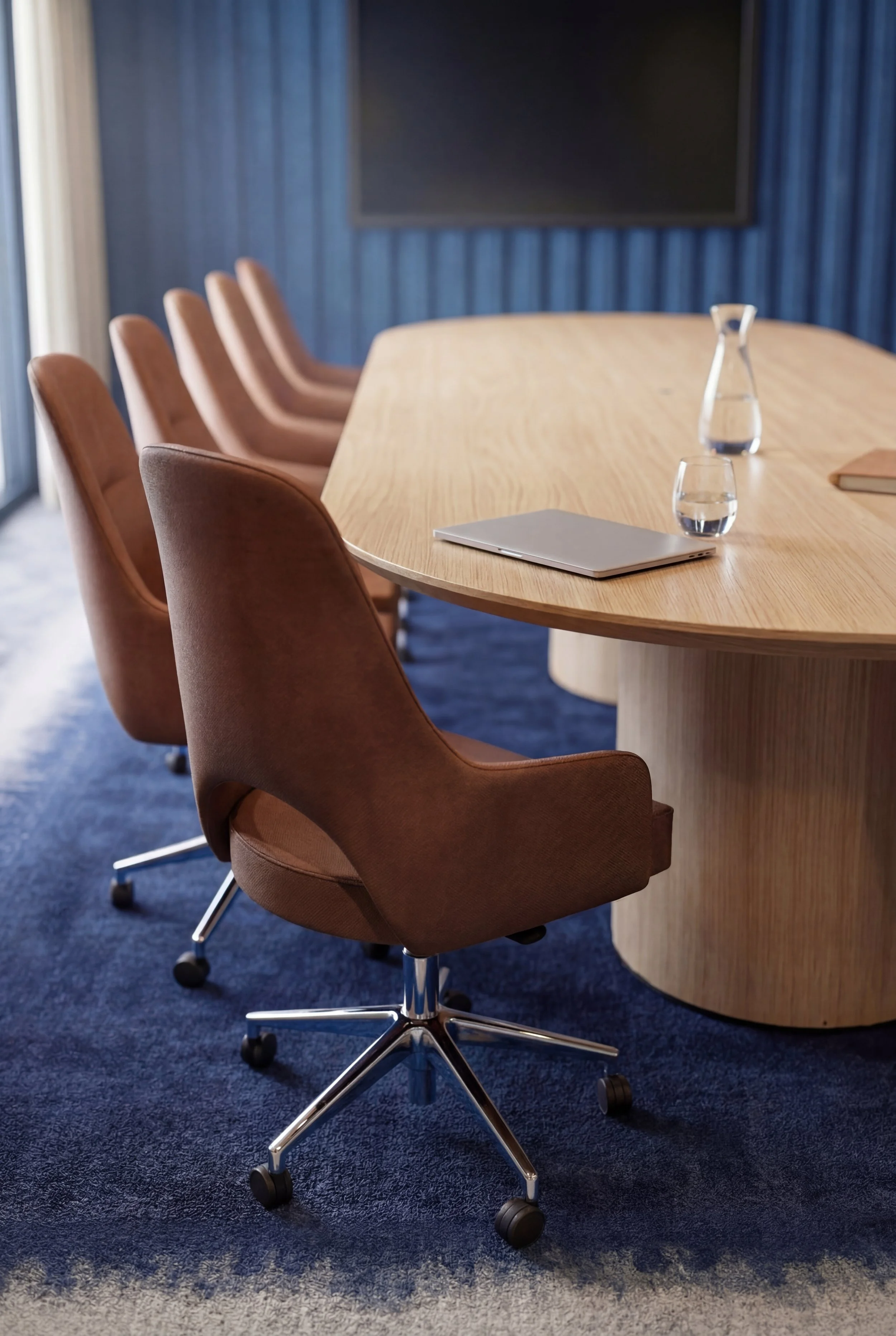 Studio Roos Robidus Boardroom 3.jpg