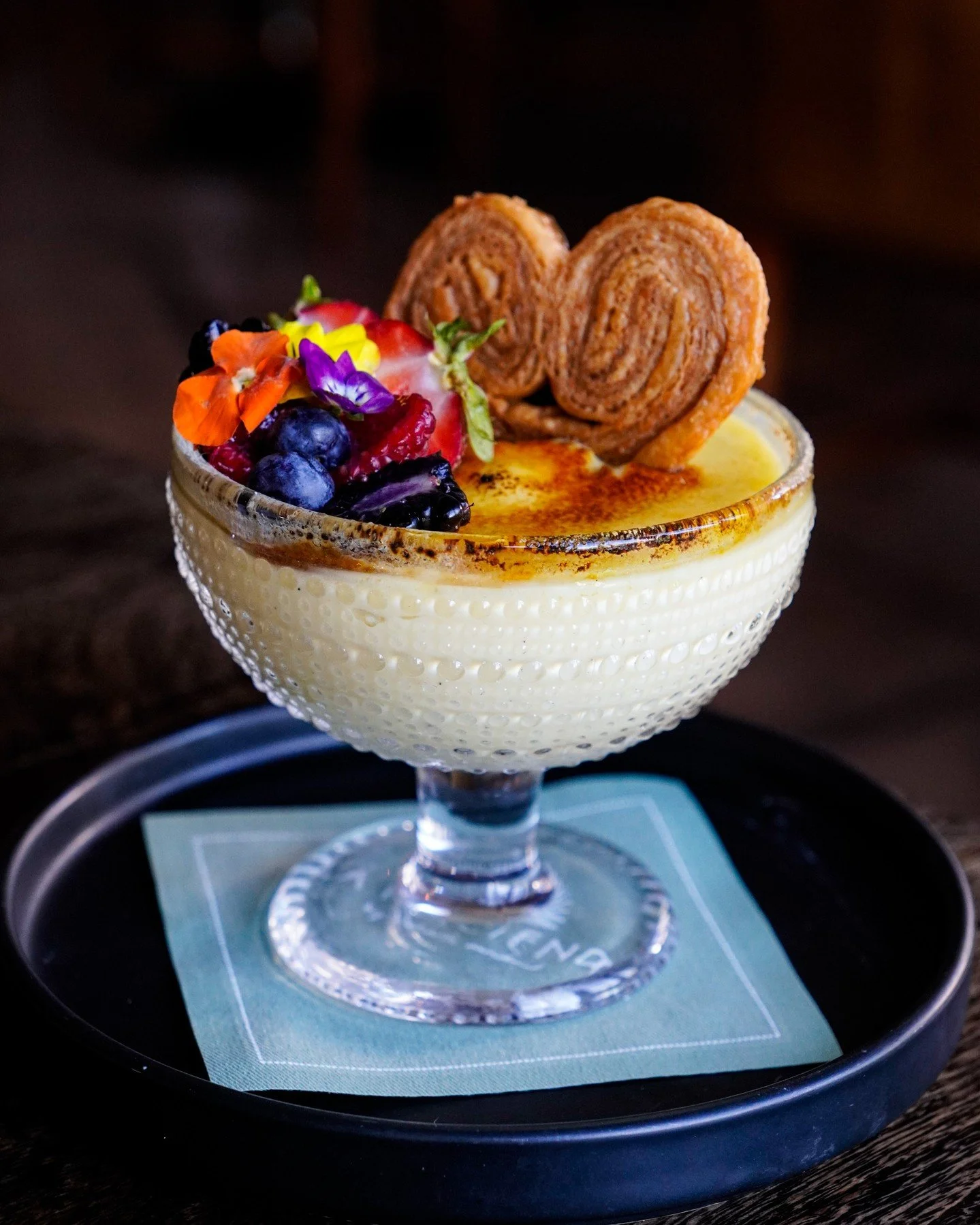 A best seller for a reason. The Tres Leches Cr&egrave;me br&ucirc;l&eacute;e combines the sweet, soaked sponge cake with rich dulce de leche and a crunchy caramelized sugar top.