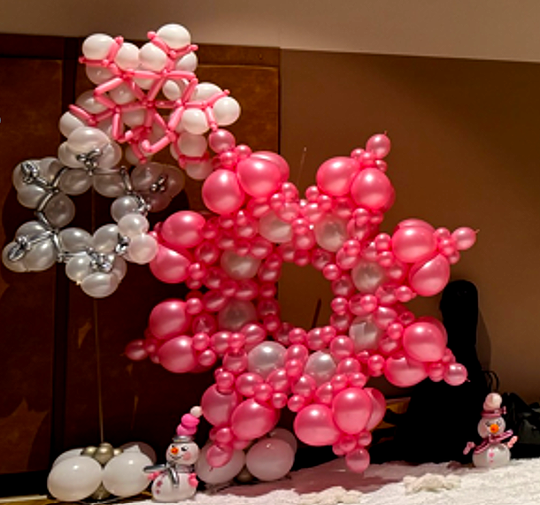 Sabina Extraordinair max onederland snowflake.png