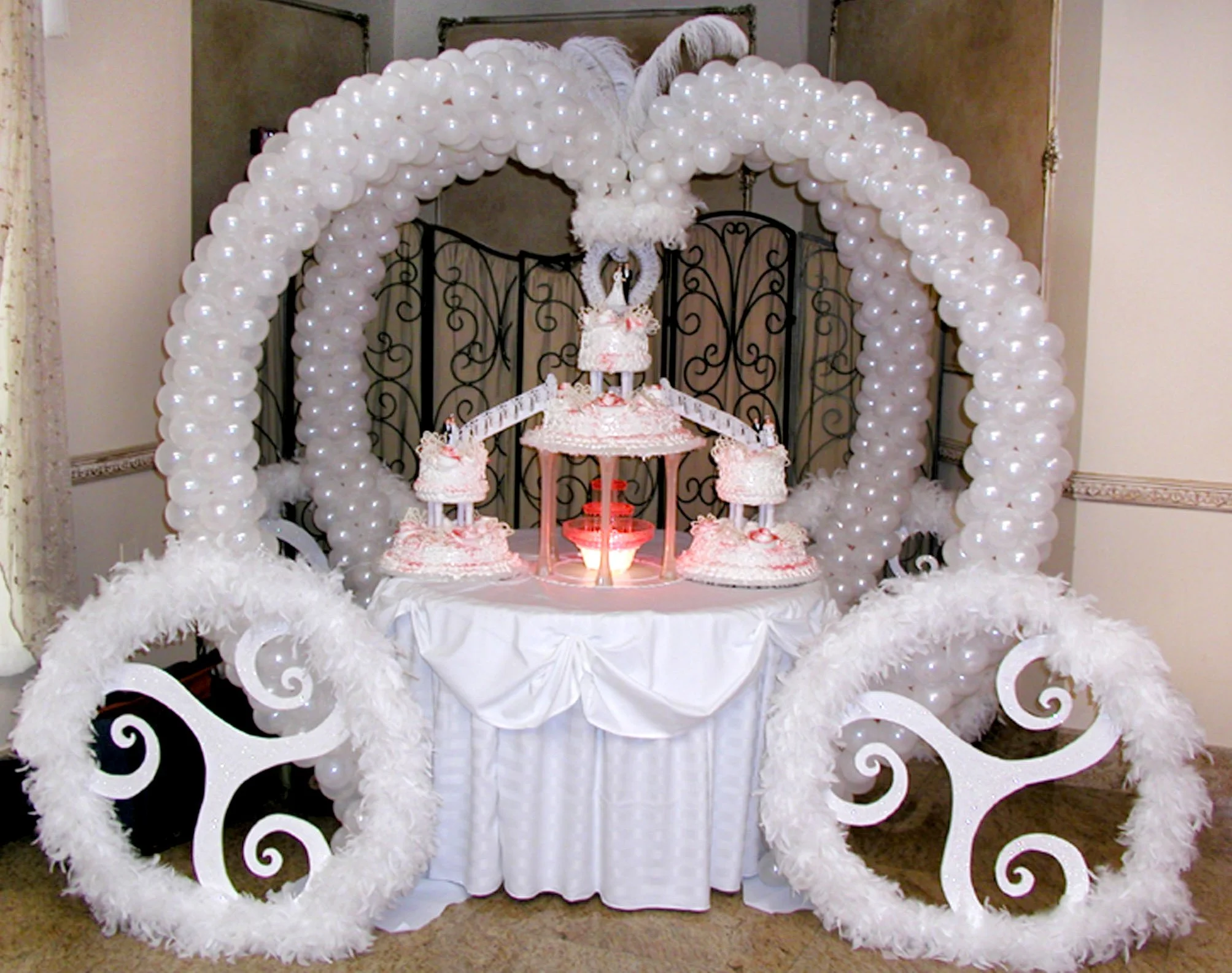 Sabina Extraordinair 161 carage.jpg