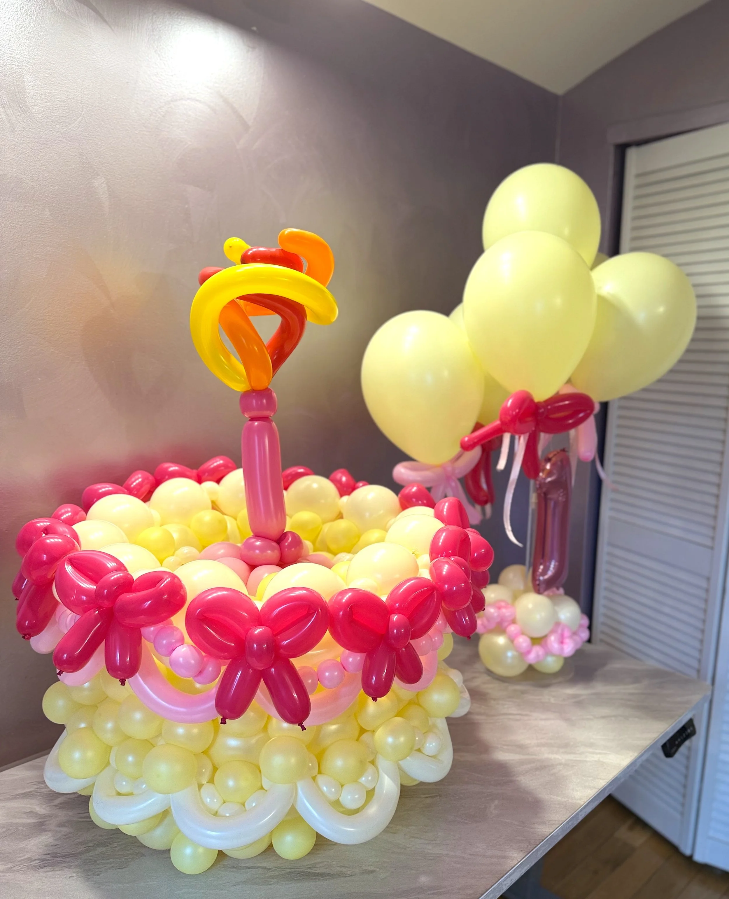 Sabina ExtraordinAIR Baby Cakes 1.jpg