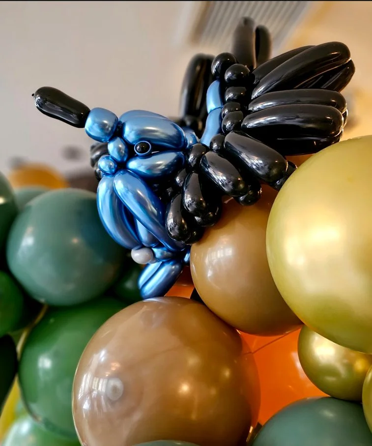 Sabina Extraordinair Forest Humminbird 1.jpg