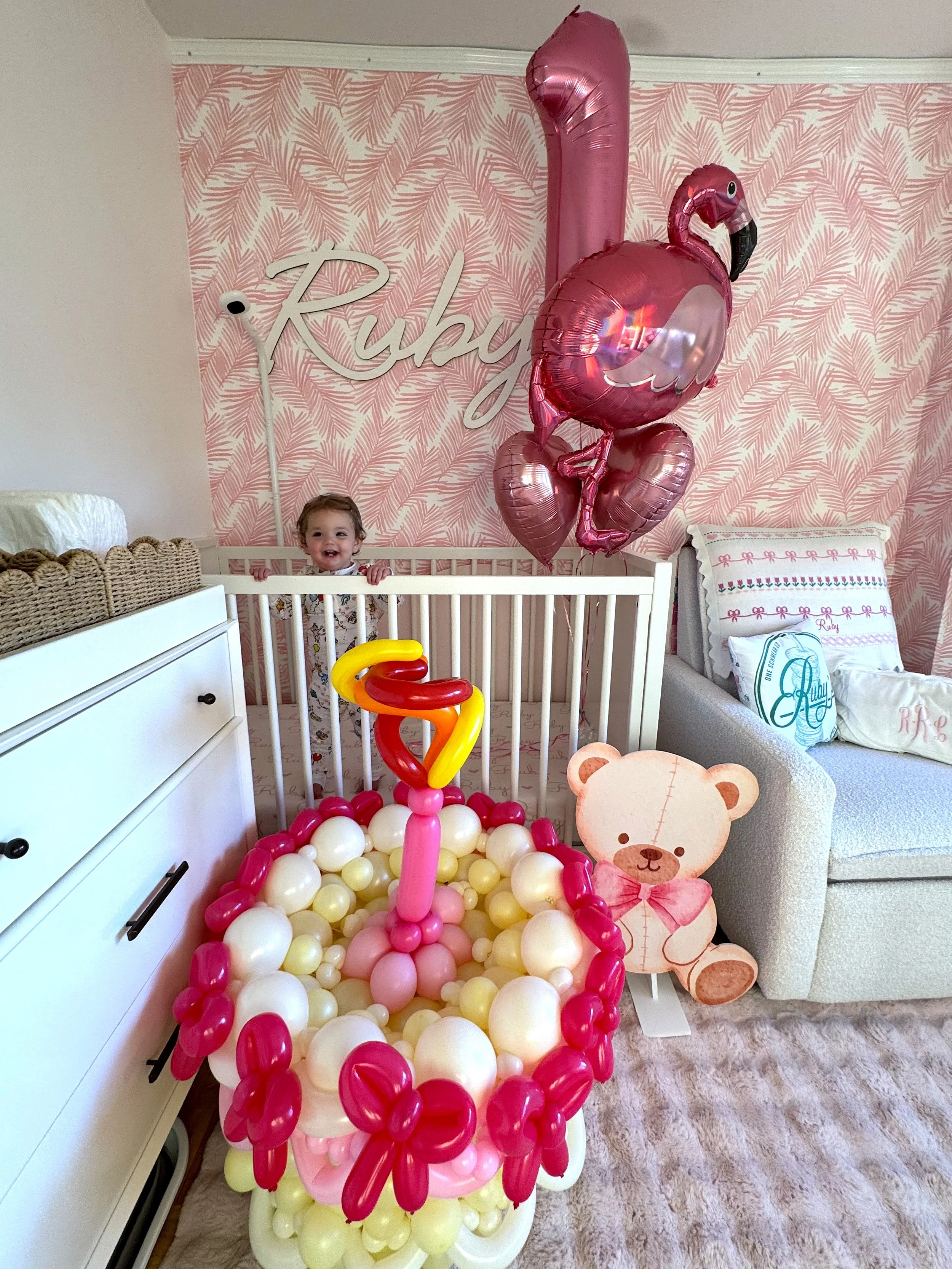 Sabina ExtraordinAIR Baby Cakes 5.jpg