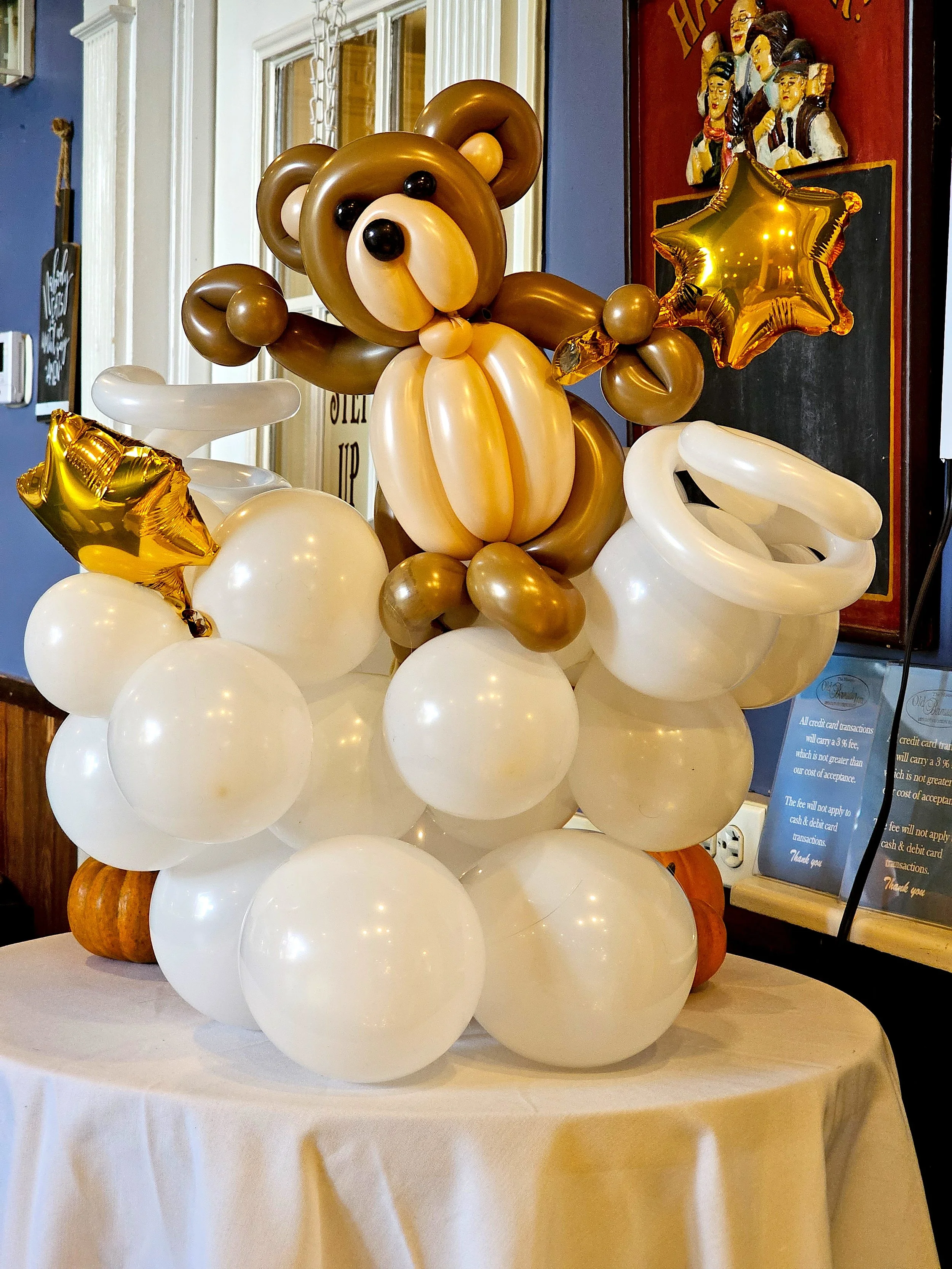 Sabina ExtraordinAIR baby shower teddy 2.jpg