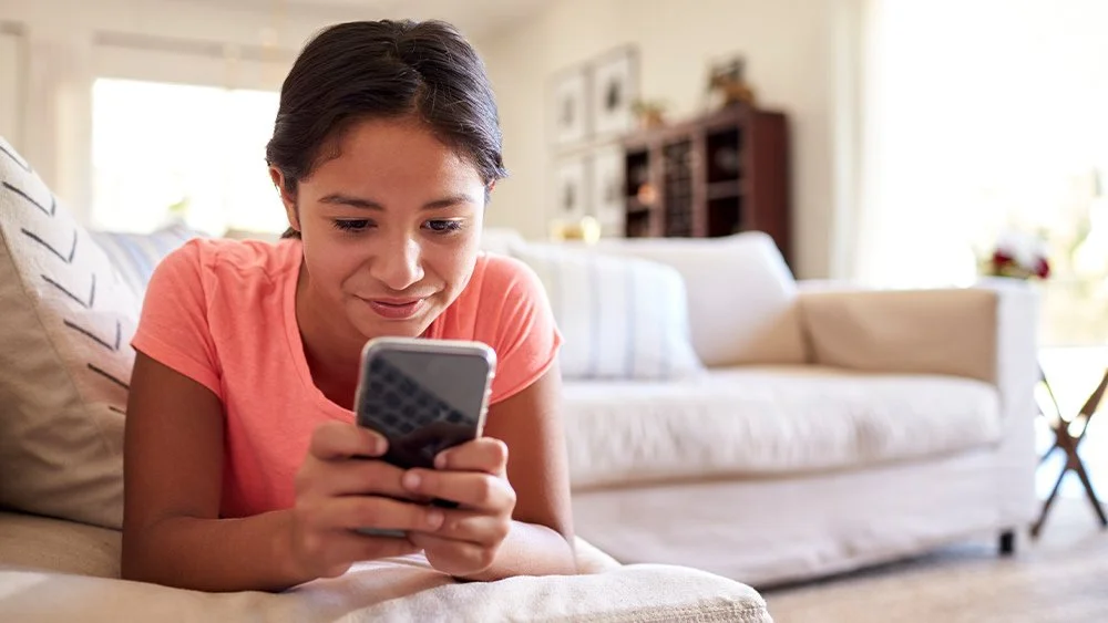 On Children Listening to Parents Immediately and Phone Use