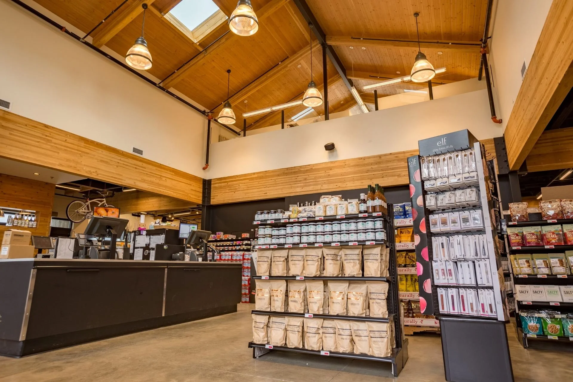 Fresh-Foods-Cannon-Beach_checkout_ceiling.jpg