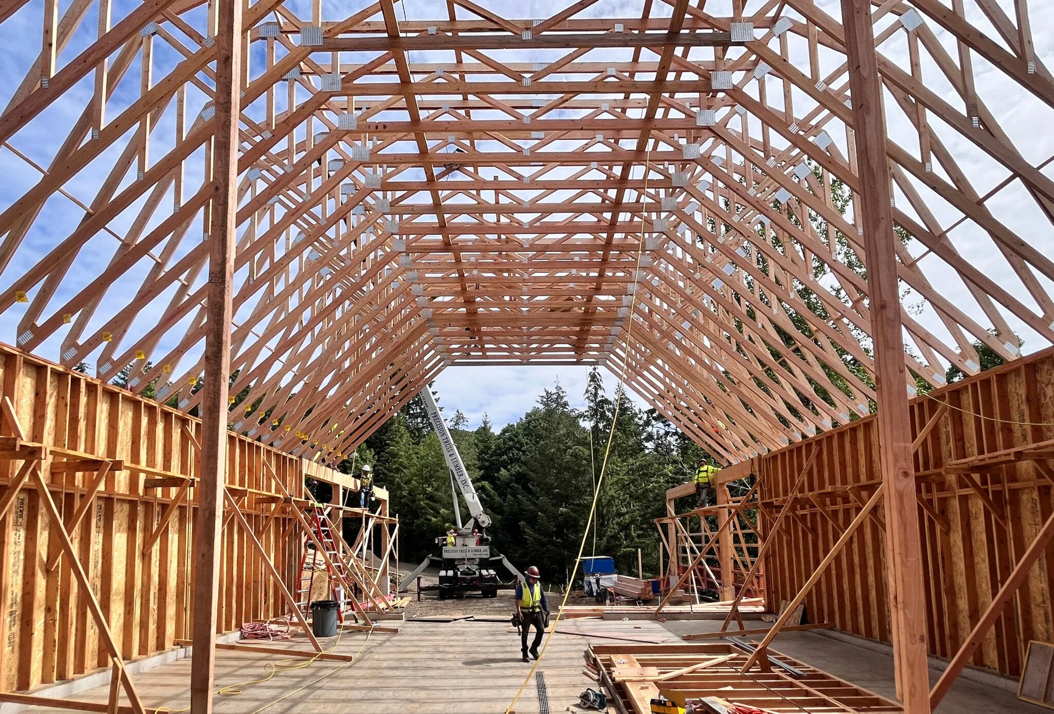 Celestial-Hill_construction_framing_1.jpg