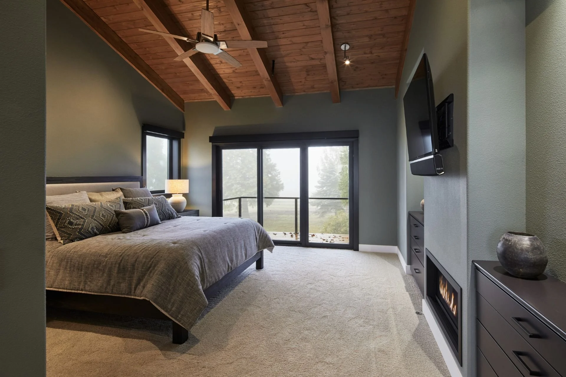 Dayton-Residence_bedroom.jpg