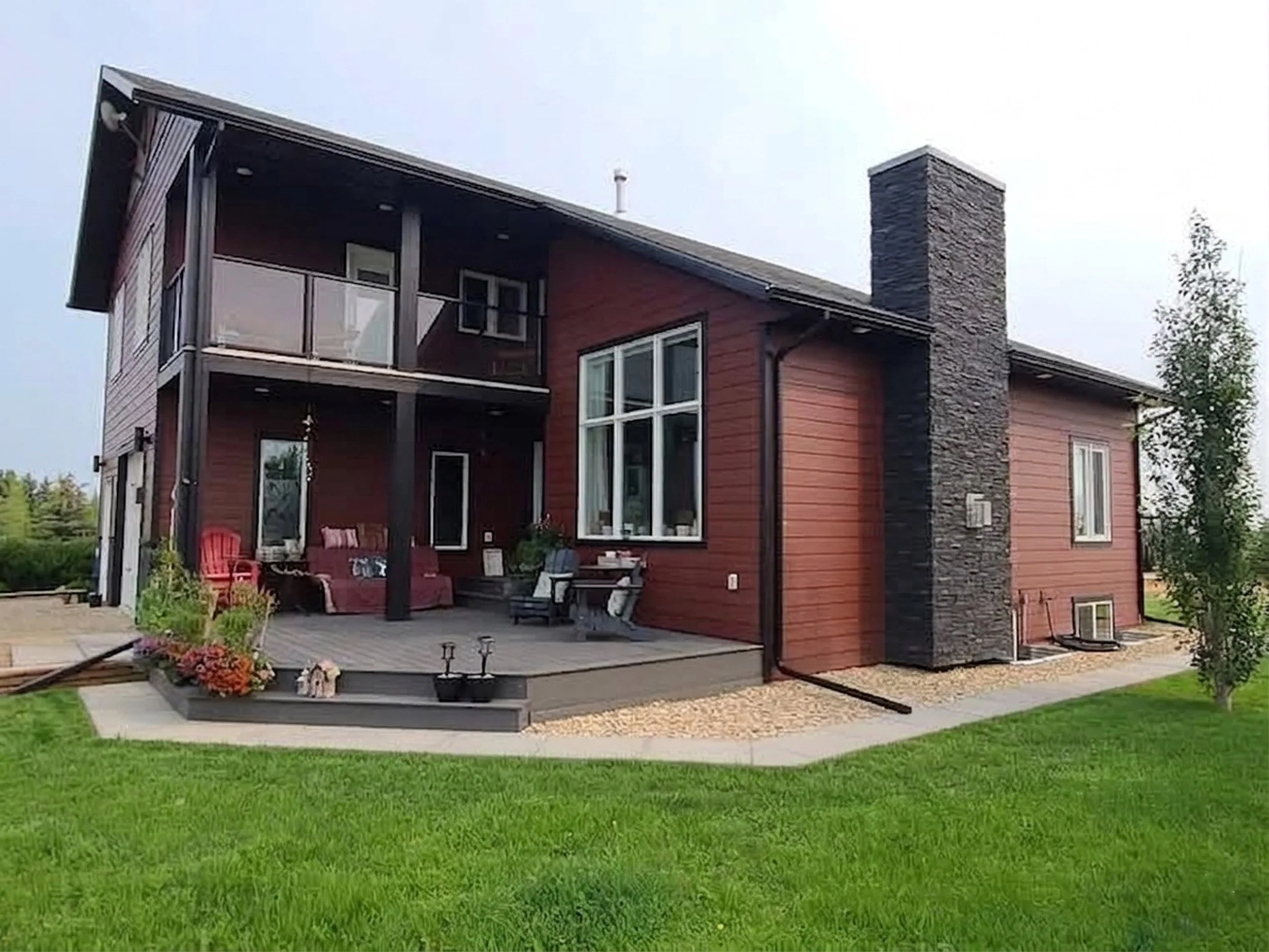 drost-lacombe-county-renovation-addition-exterior-v2.jpg