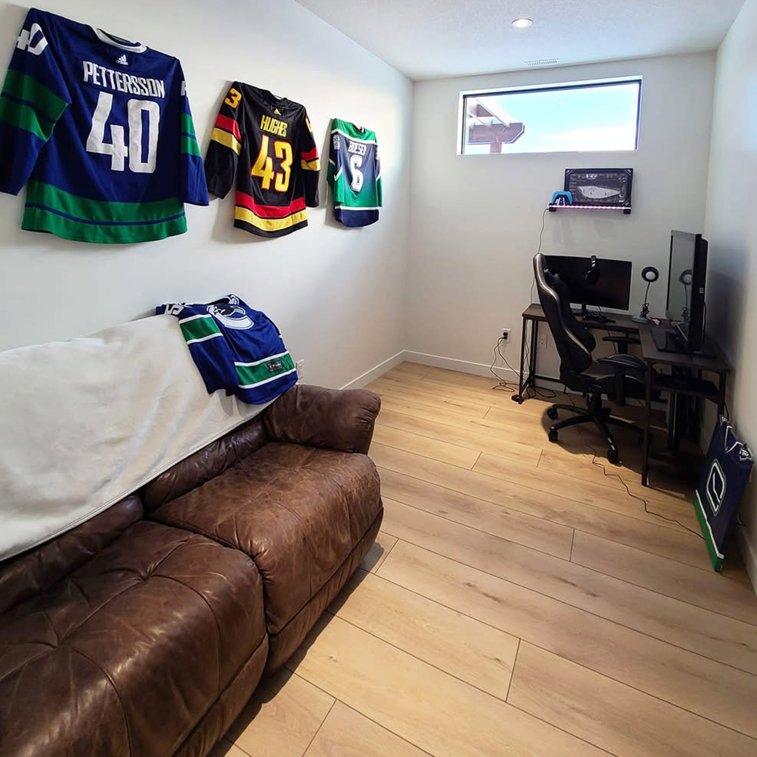 rose-hill-farms-shouse-interior-gameroom-v1.jpg