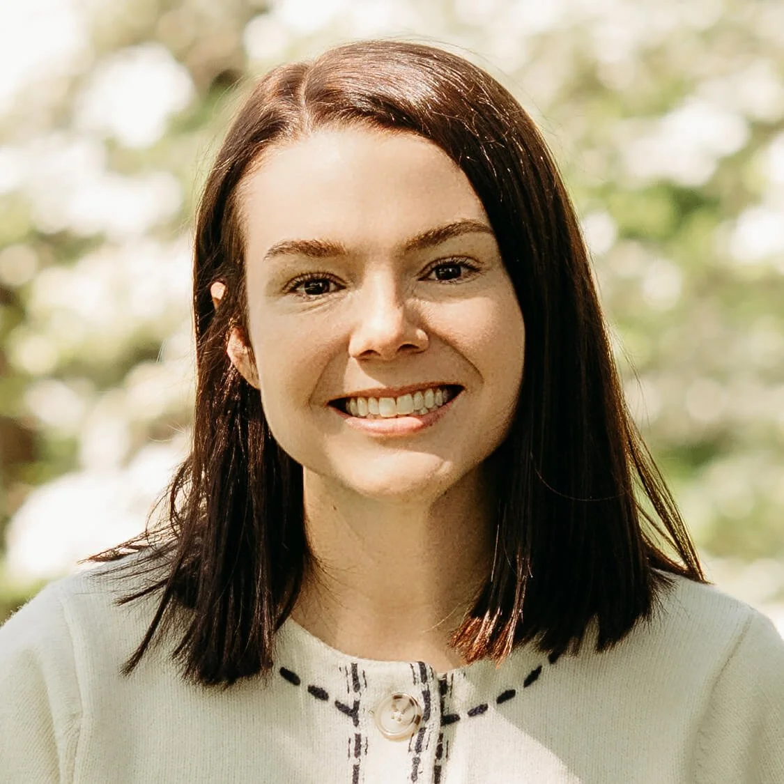 Dr. Hillary Ammon headshot