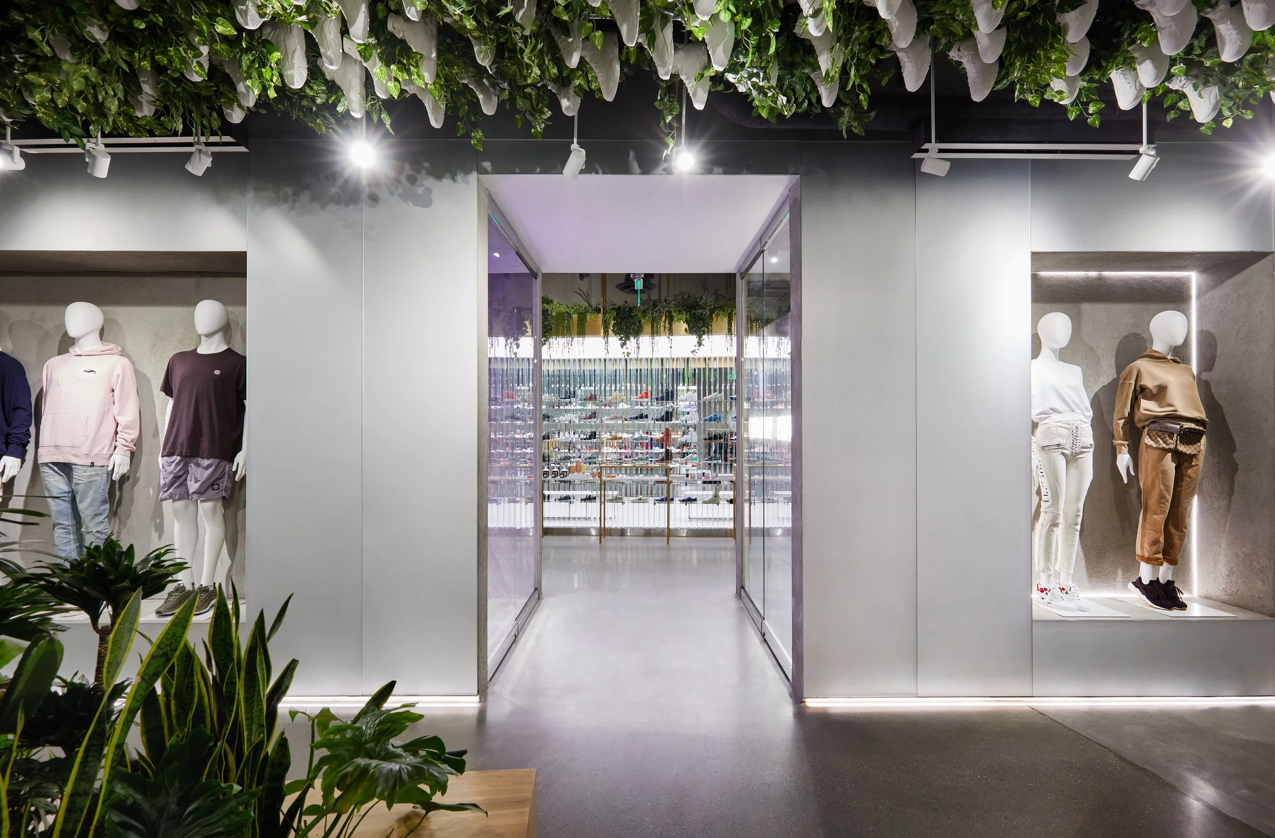 HappyLucky - Kith - 5.JPG
