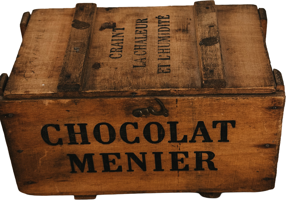 CRISTINA-ALFONSO-OUR-NIDO-CHOCOLAT-MENIER-WOODEN-CRATE.PNG