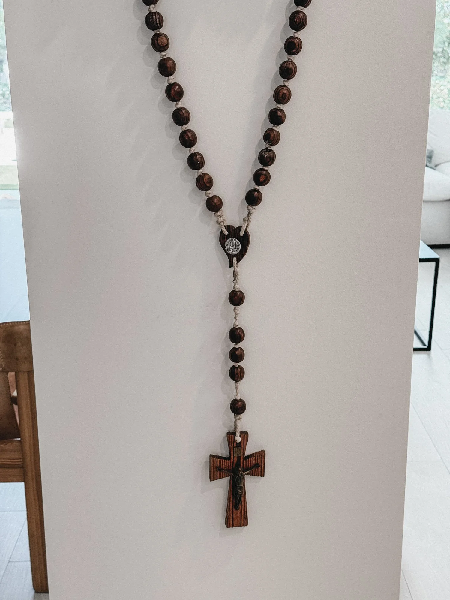 CRISTINA-ALFONSO-OUR-NIDO-VINTAGE-FRENCH-ROSARY.jpg