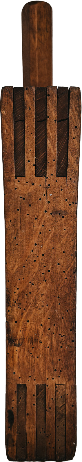 CRISTINA-ALFONSO-OUR-NIDO-FRENCH-WOODEN-PADDLE.PNG