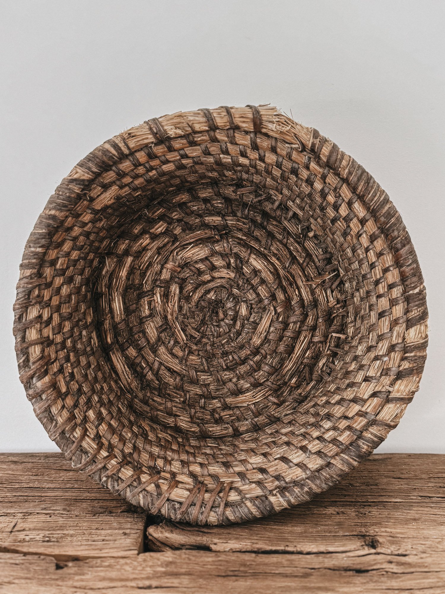 CRISTINA-ALFONSO-OUR-NIDO-WILLOW-GATHERING-BASKET-5.jpg
