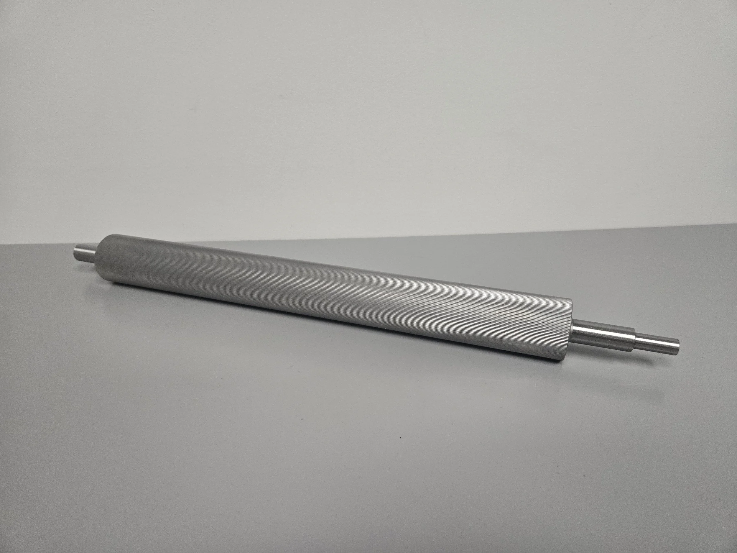 Lathe Turned Knurled Steel Roller for Material Handling