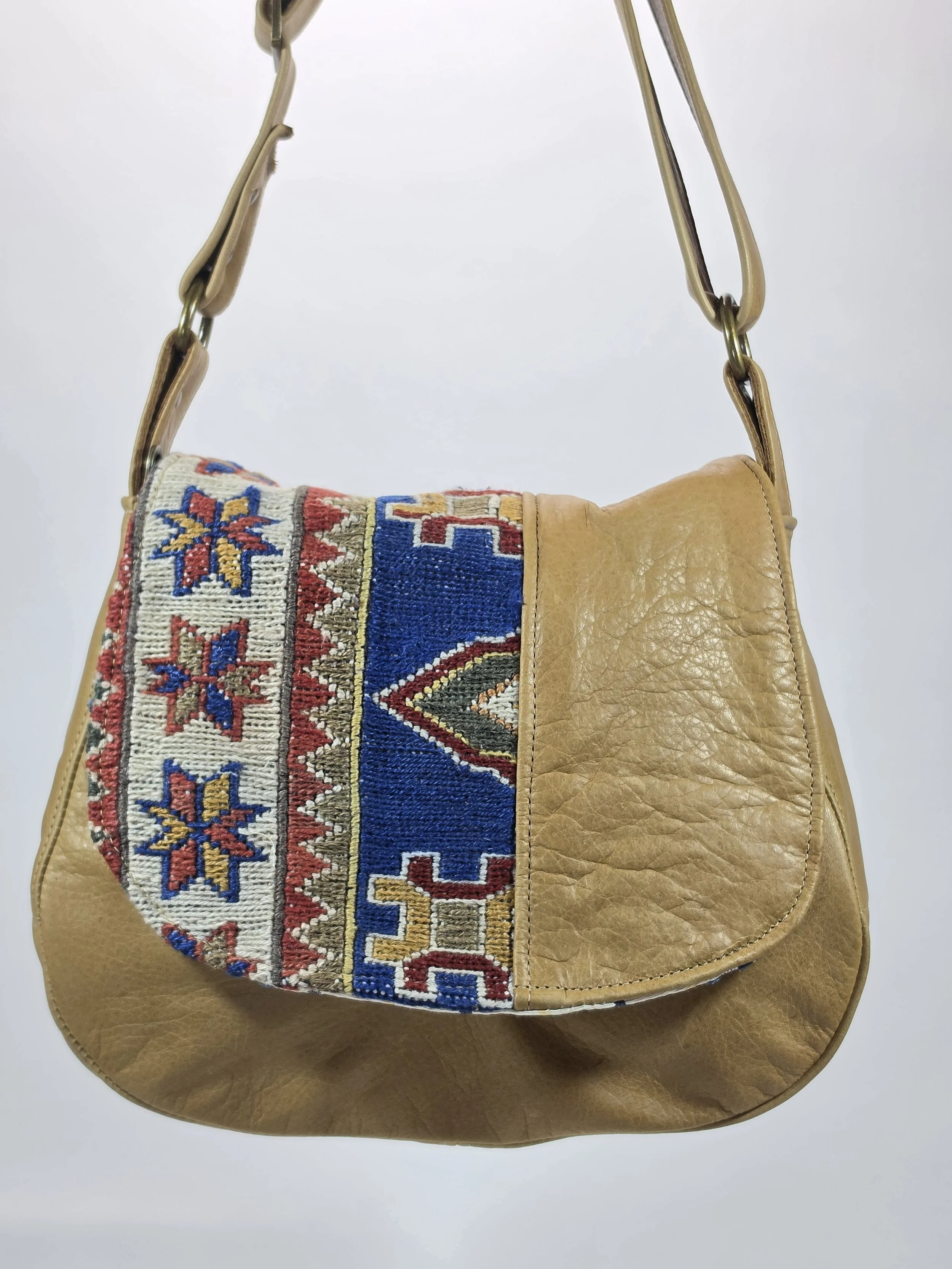 The Traveller — Tan Leather & Reclaimed Tapestry