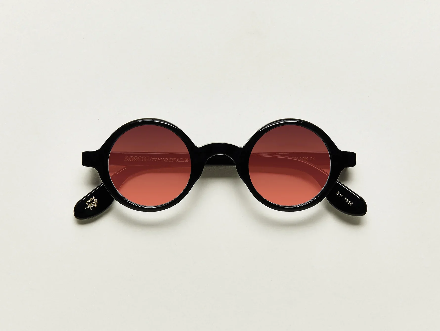 MOSC zolman-cmt-color-cabernet-pos-2_8cc84369-2f25-4435-b77b-366ddbfbaf59.webp