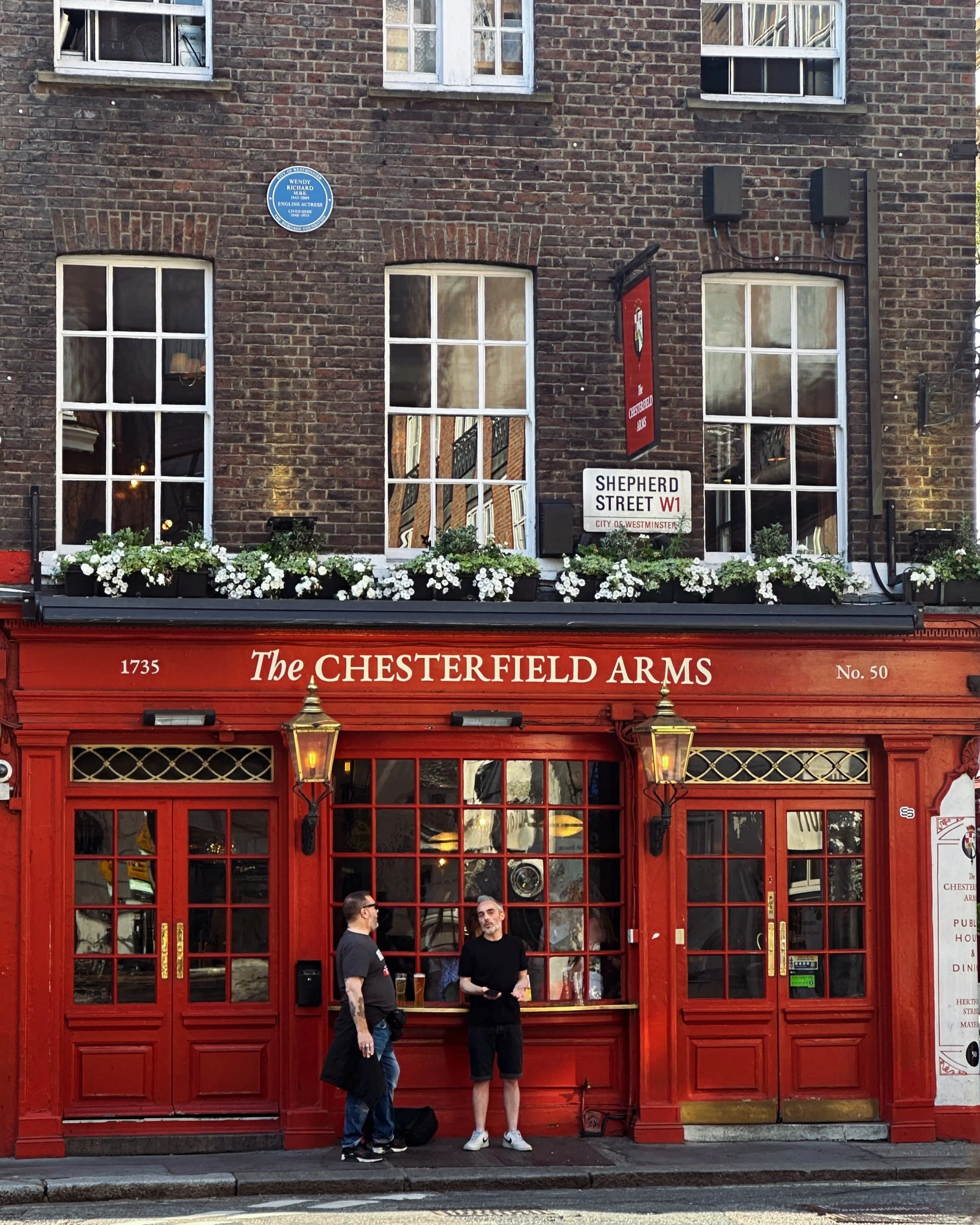 Our first Sunday roast in London – The Chesterfield Arms