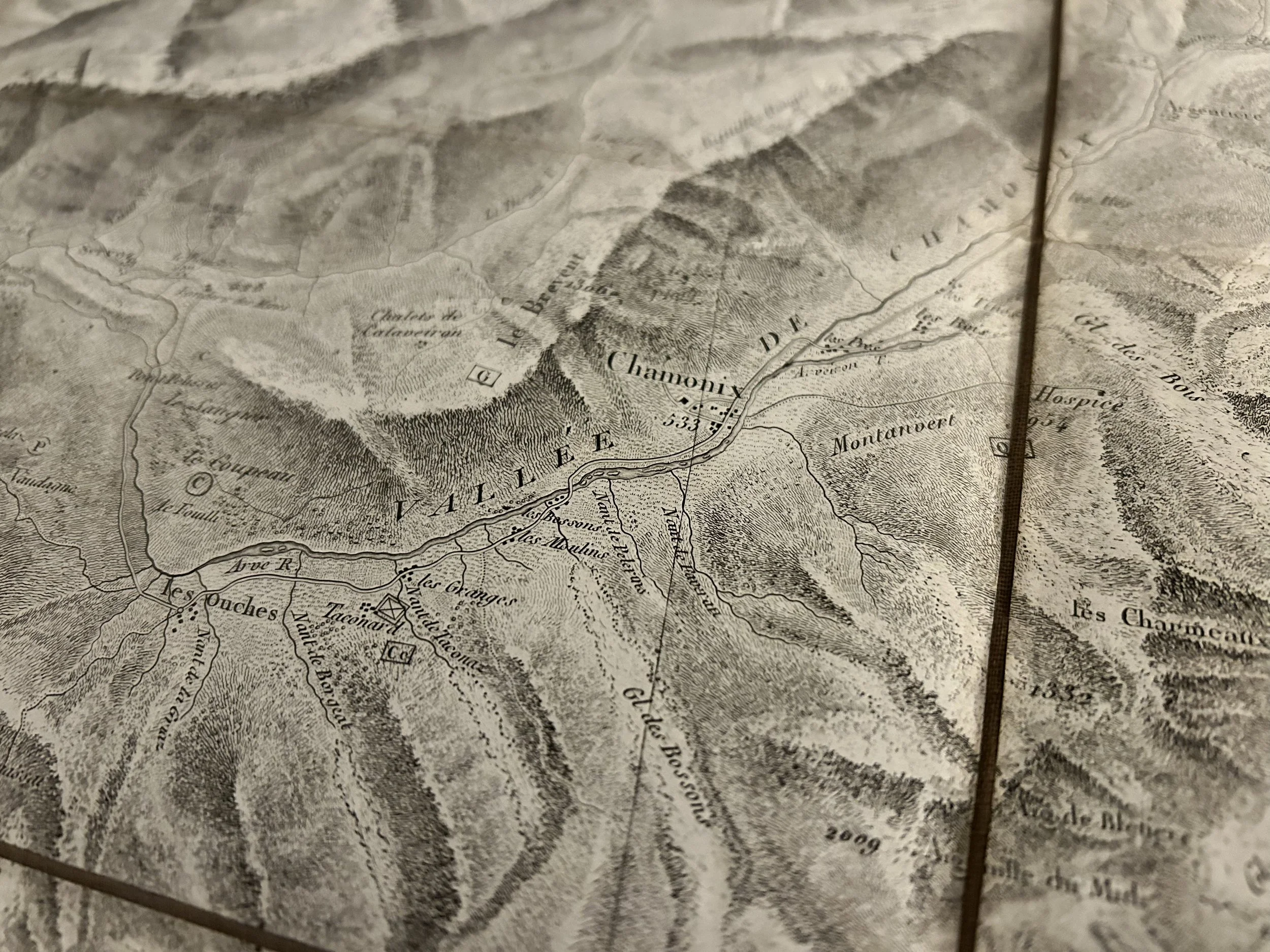 Carte ancienne de 1789 en noir et blanc de la vallée de Chamonix.