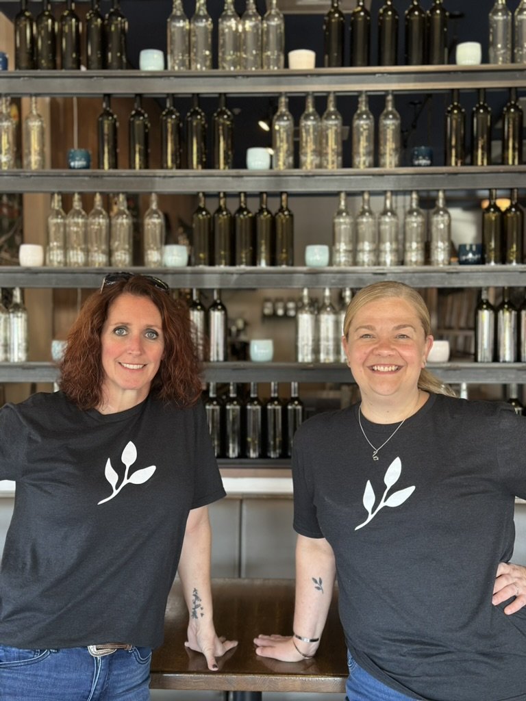Award winning founders of Olive Branch, Kelly Trace and Breanna Breike