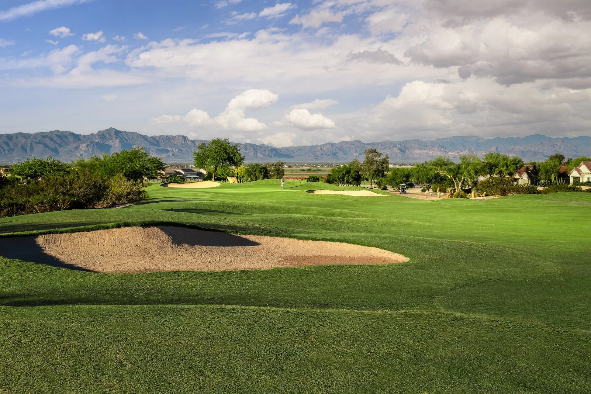 A view of San Tan Highlands Golf Club in San Tan Valley, Arizona on the 14th hole.