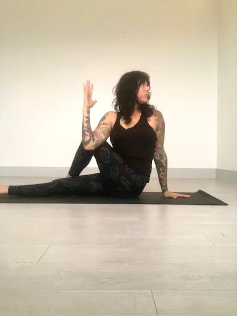 Why I Use Bilateral Stimulation and Cross-Lateral Movement in My Yoga Classes