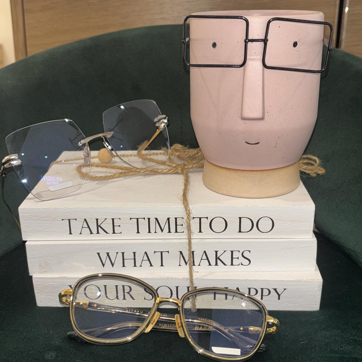 Stylishness and fabulous ✨🤓 tired of your old glasses ? Want something different and handmade authentic? Try out @ditaeyewear line you won&rsquo;t be disappointed 😉

#ditaeyewear #luxuryeyewear