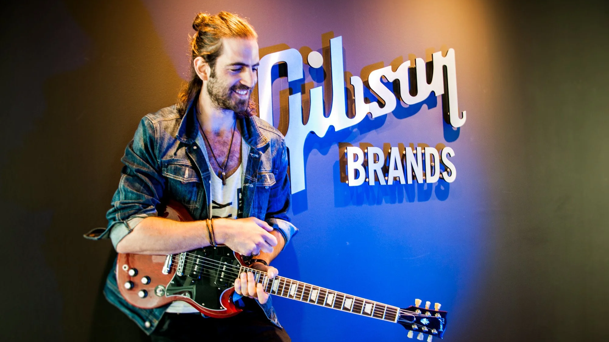 Jessy Hay, Gibson-endorsed artist, in a professional recording session