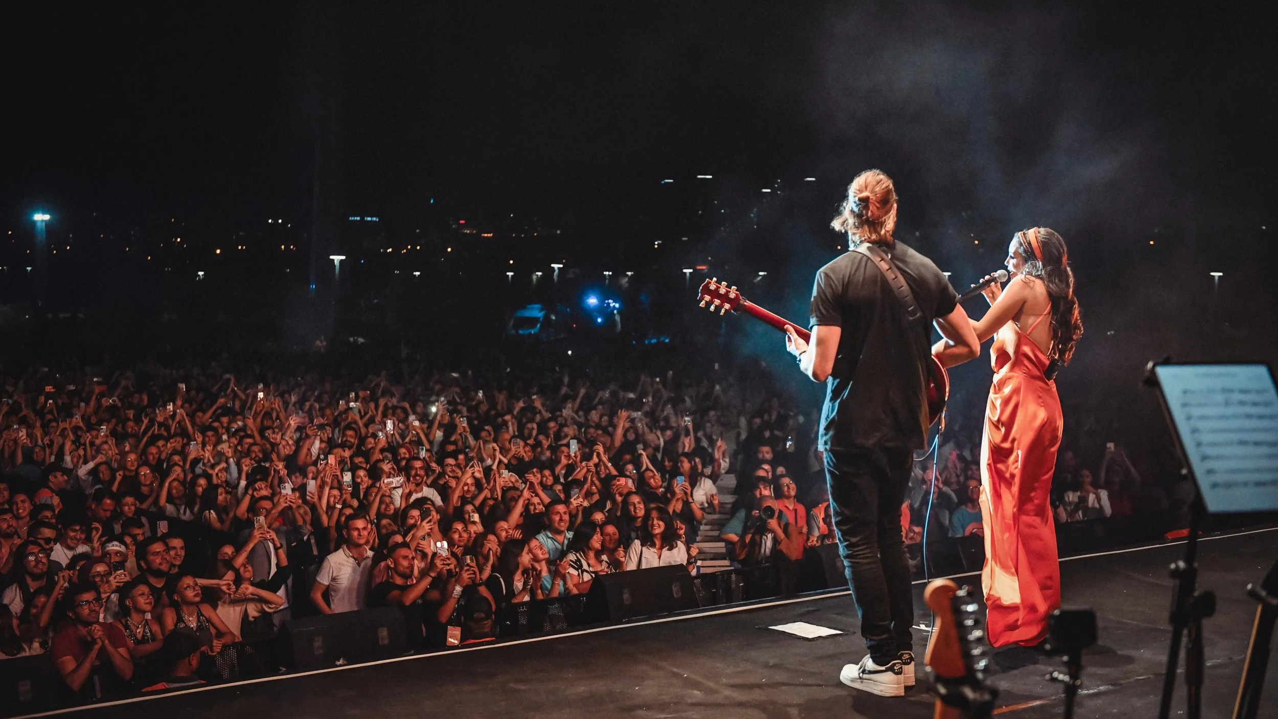 Jessy Hay live in Ankara with Karsu. Commemoration of Atatürk Youth and Sports Day 19th May