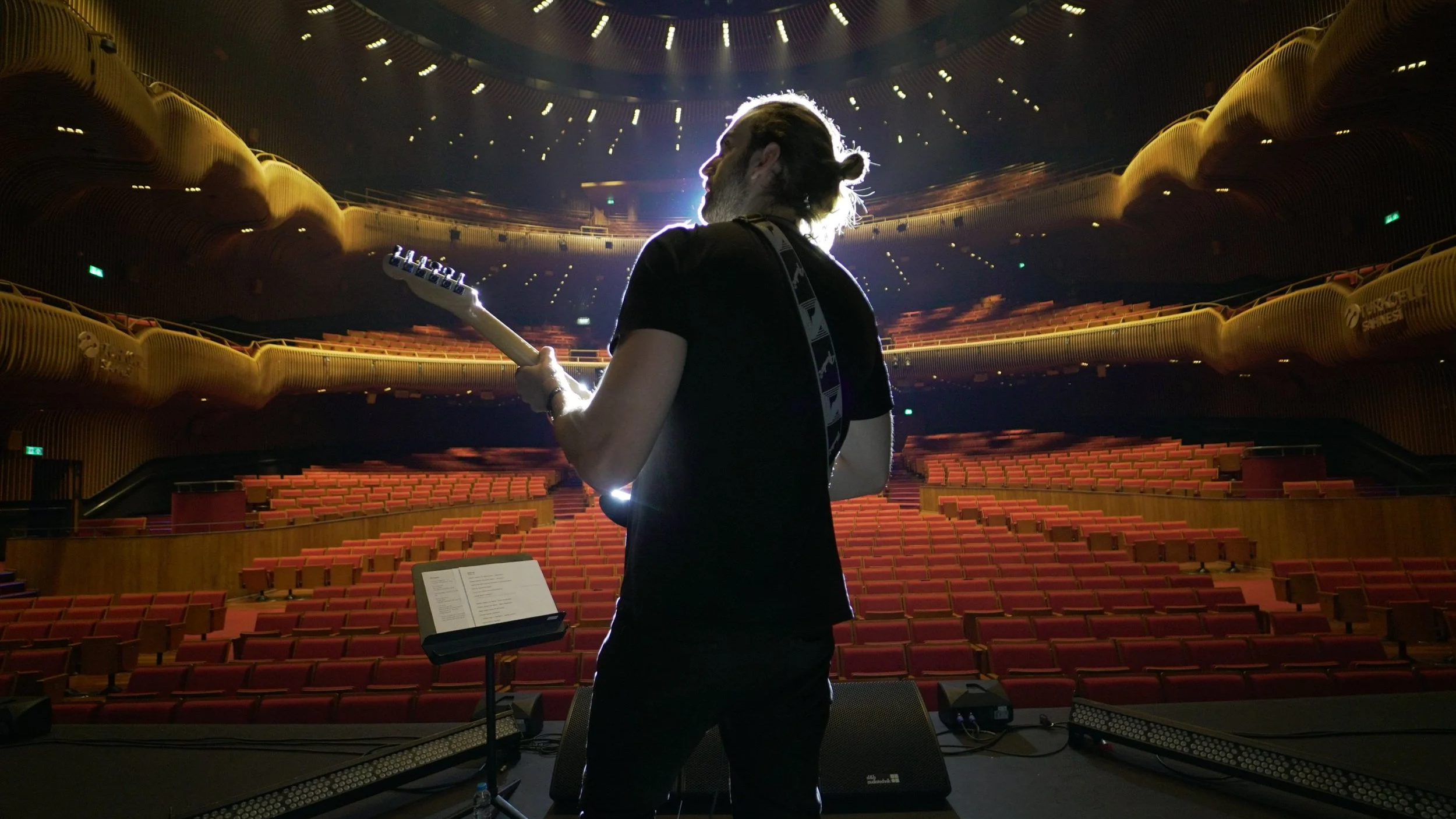 Jessy Hay sound check at Zorlu, Istanbul Turkey
