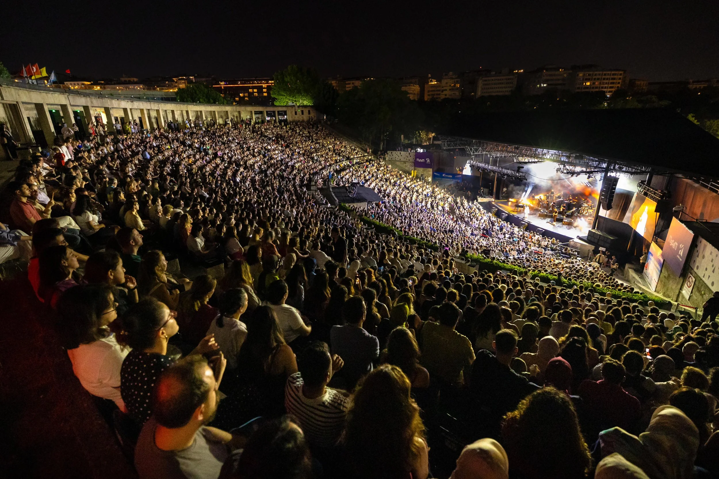 Jessy Hay live at Harbiye Cemil Topuzlu Open Air Theatre