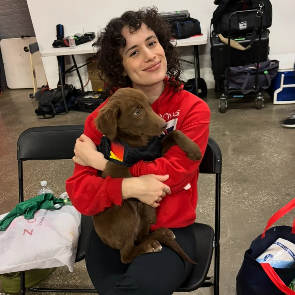 #FOSTERFRIDAY: The new series where we hear from our fosters on what it&rsquo;s like to give a pup a soft place to land before adoption ⭐️

First up is&hellip;.me! Aka Simone, the Communications Manager at The Sato Project!

I&rsquo;ve been enmeshed 