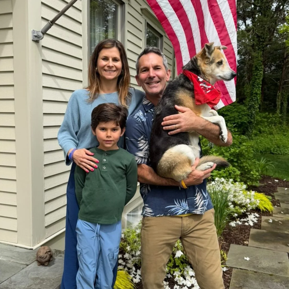 #MemorialDayWeekend 2016 ➡️ 2020 ➡️ 2019 with the del Arnone&rsquo;s, featuring our extra special favs: human child SOSO and sato child LUPE! 🇺🇸

We love this retrospective almost as much as we love this #SatoStrong family. Vinnie (@cabocado) creat