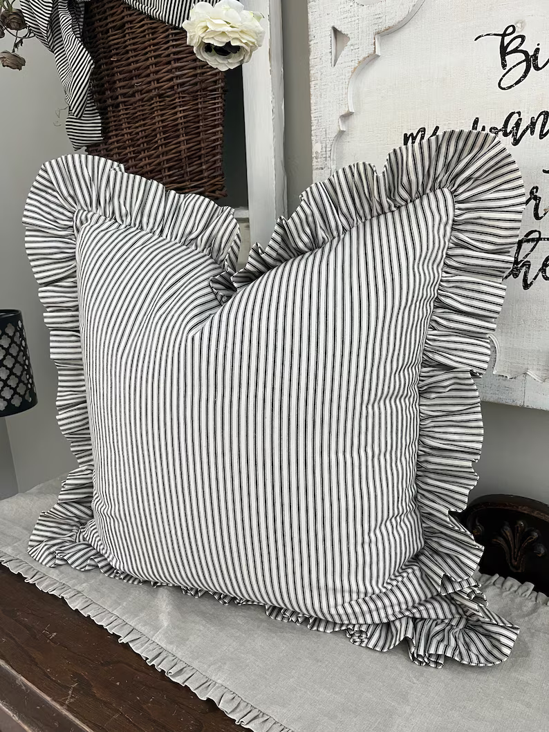 Black and white ticking with folded ruffle 4 edit.png