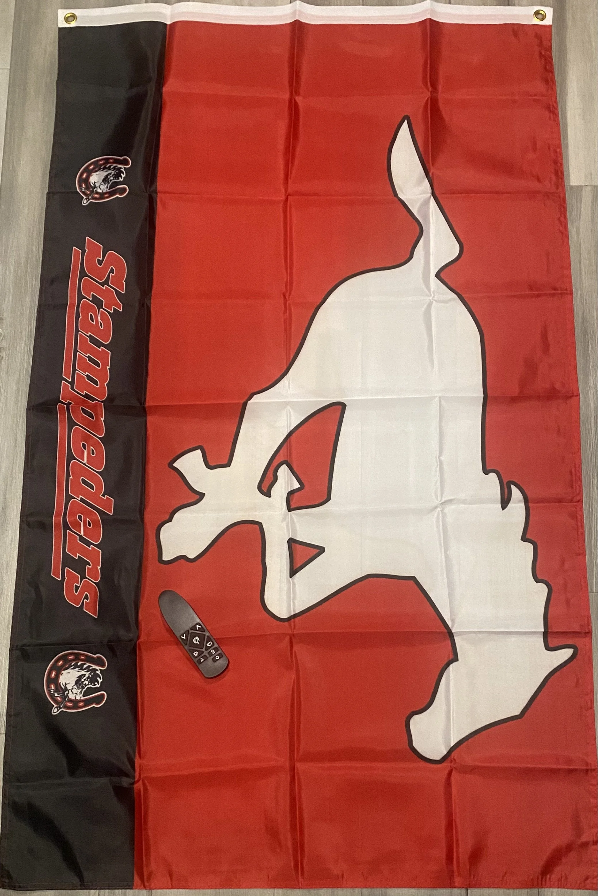 Premium Sports Team Flag