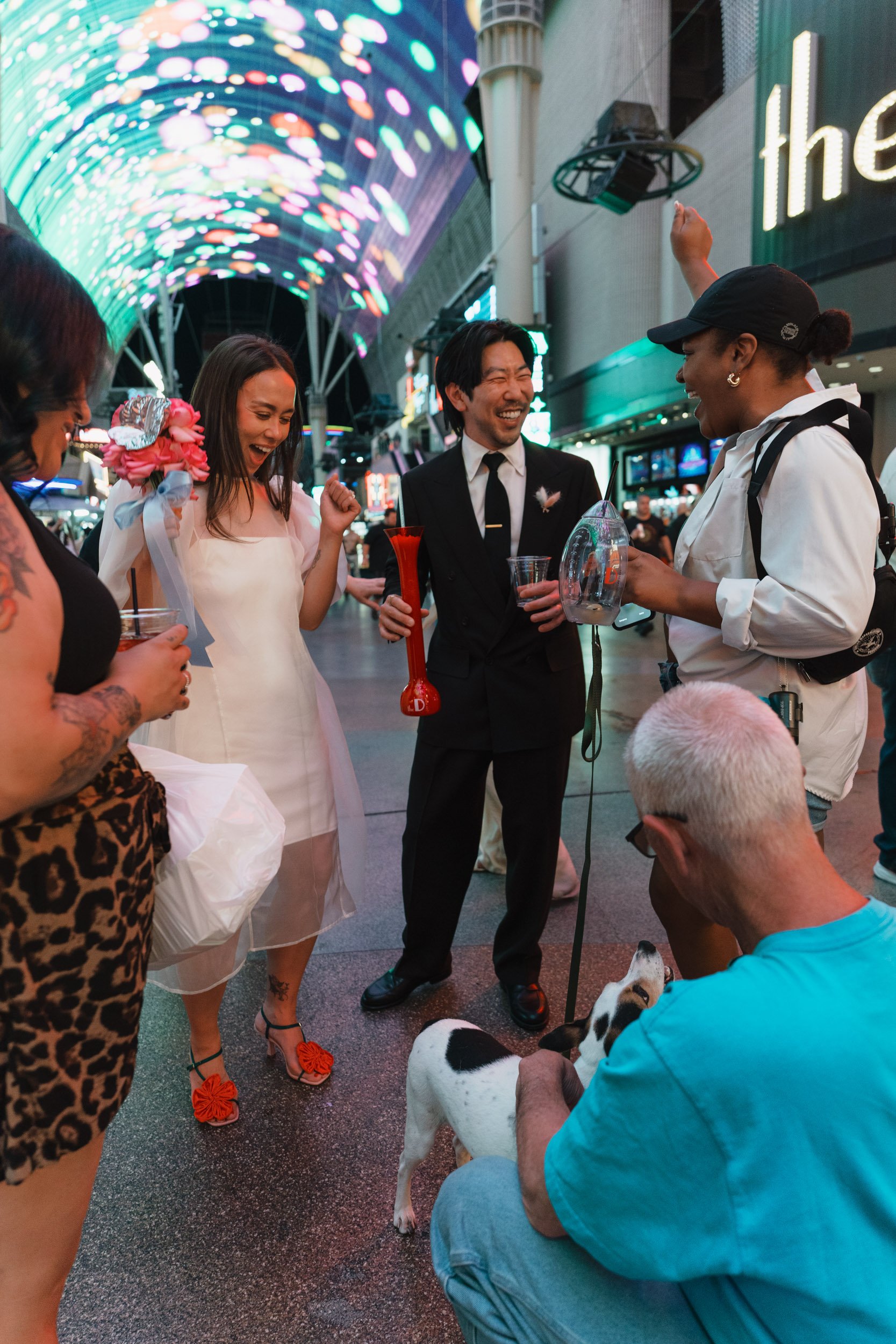 HBwedding_Mw_300.jpg