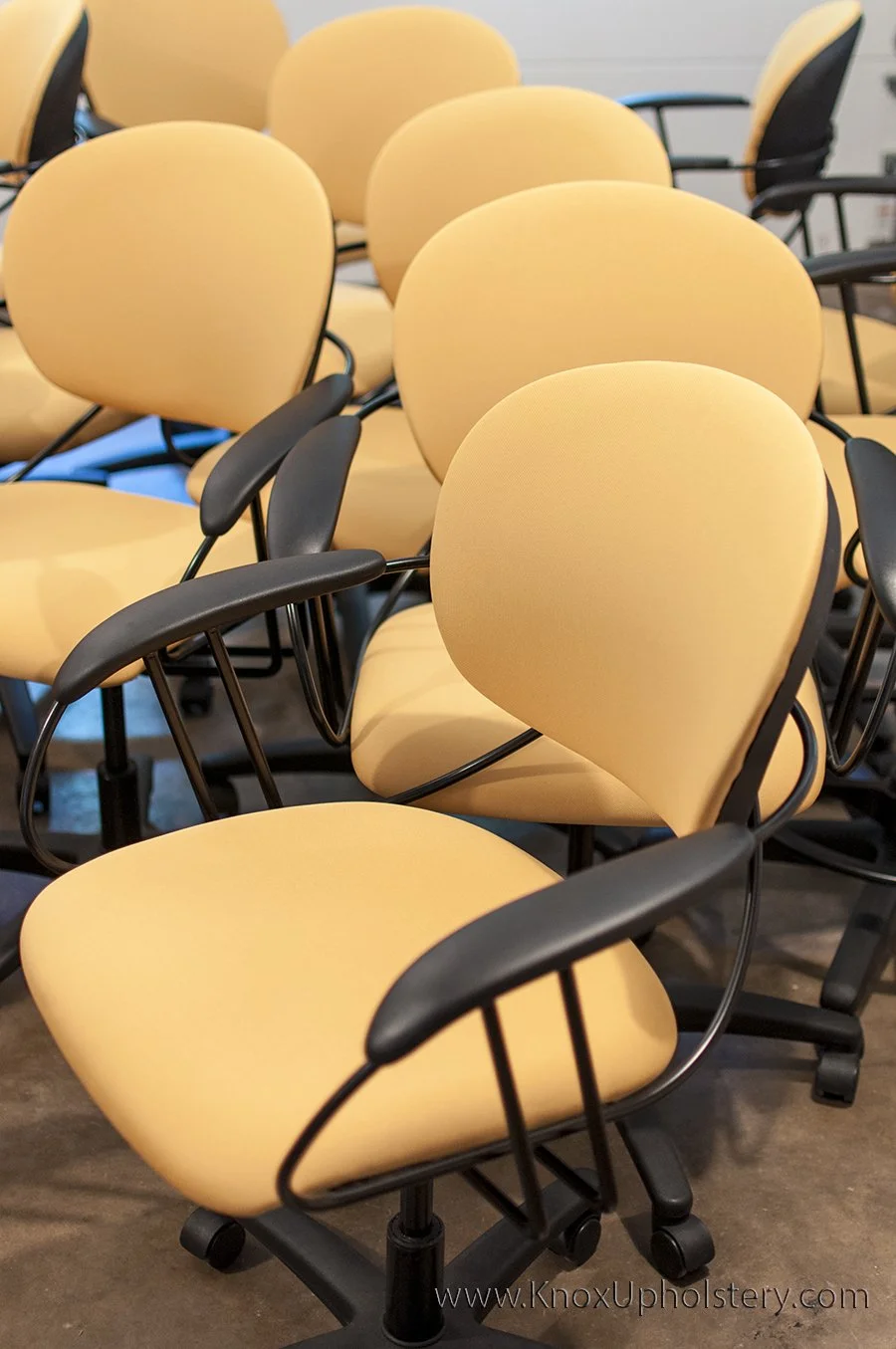 workspaceInteriors-yellow-desk-chairs.jpg