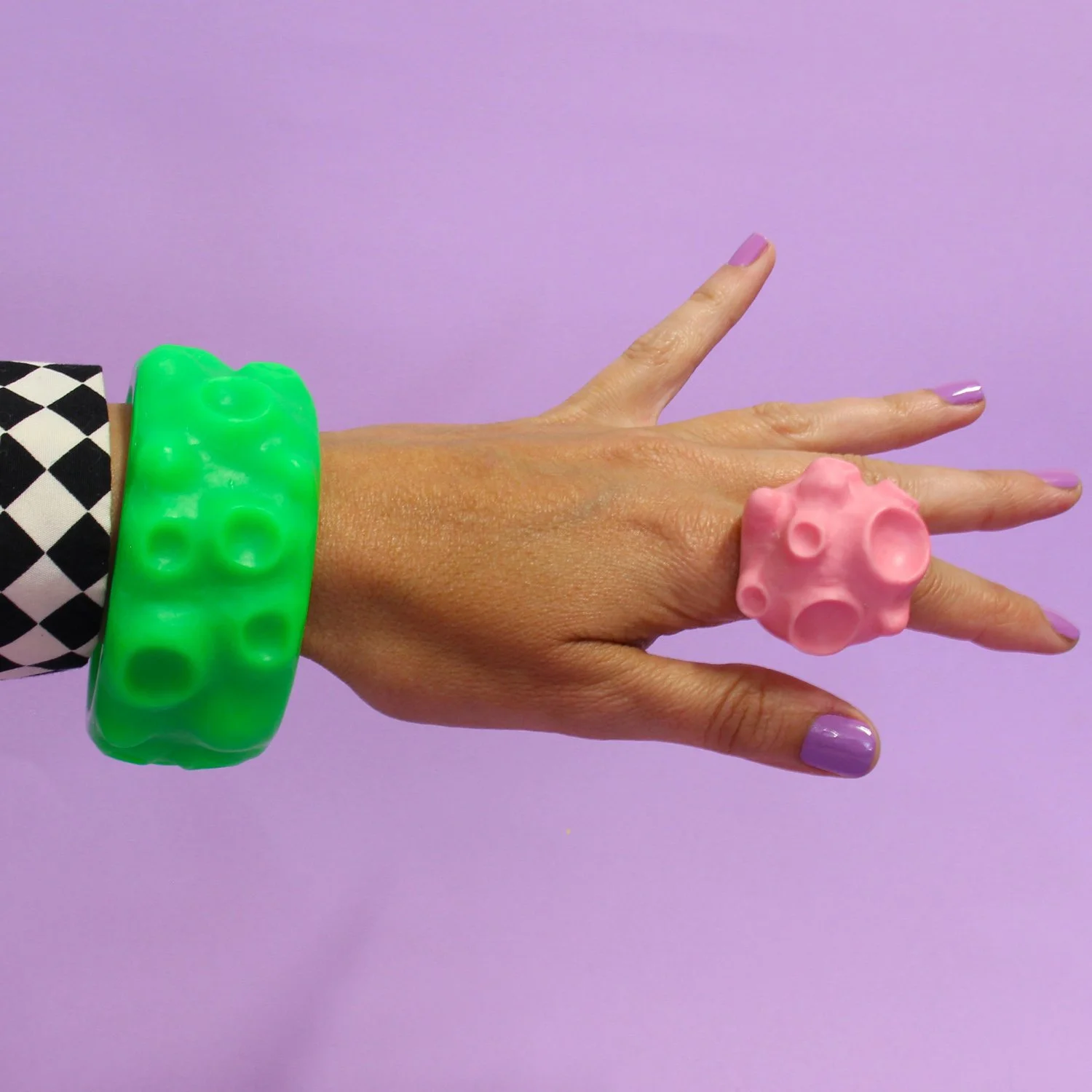 bangle grn_ ring pink_IMG_6801_edited_cropped_web.jpg
