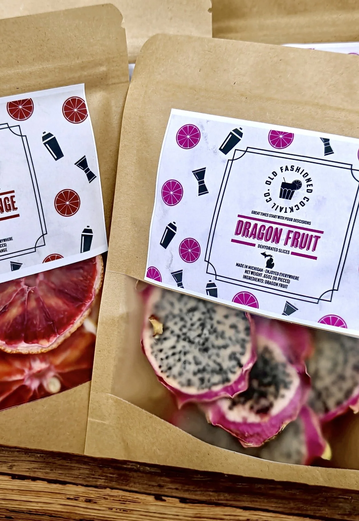 Dehydrated Dragonfruit Slices. 
10 servings per bag.