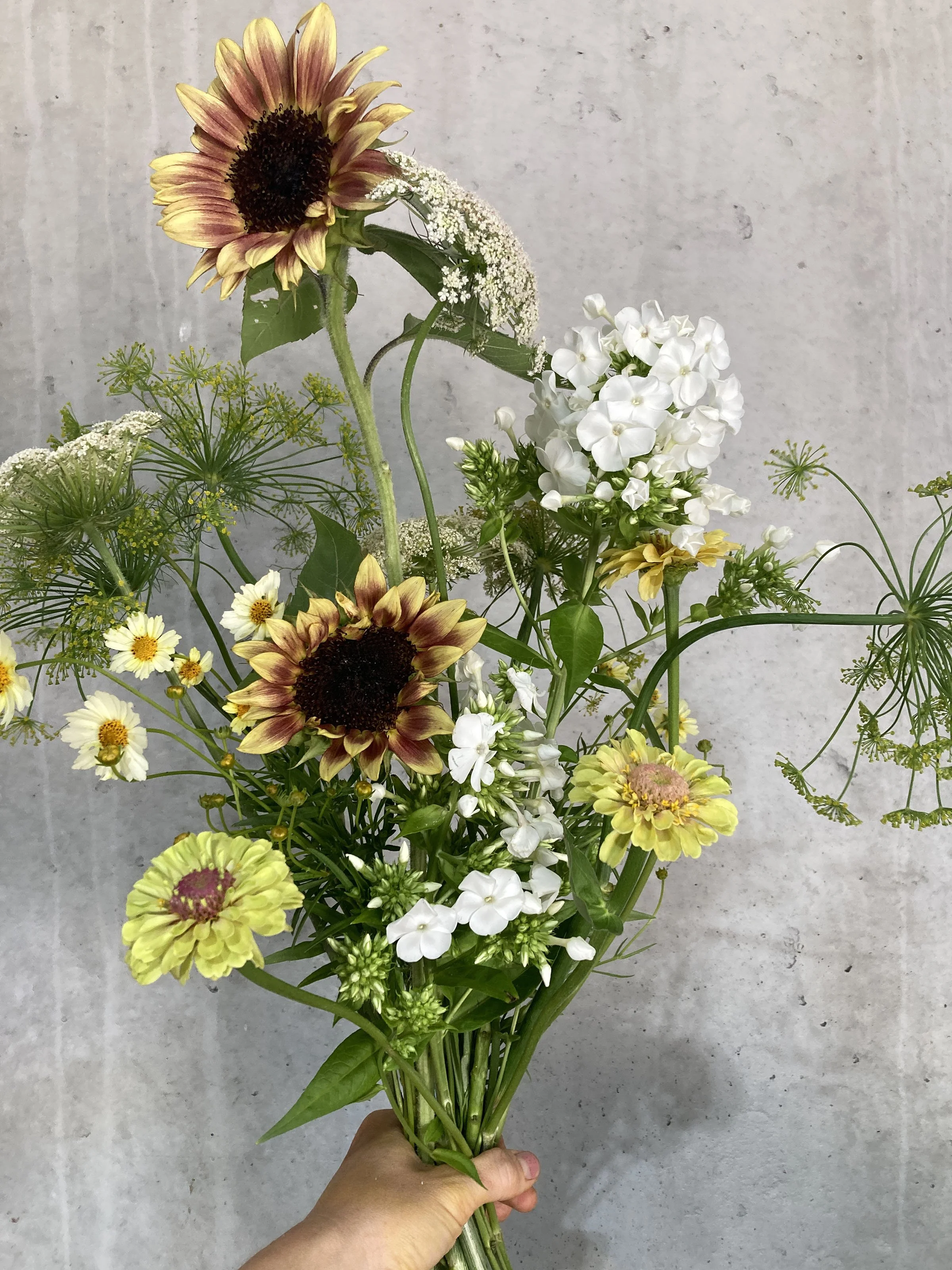 peach_house_farm_Summer Bouquet .jpg