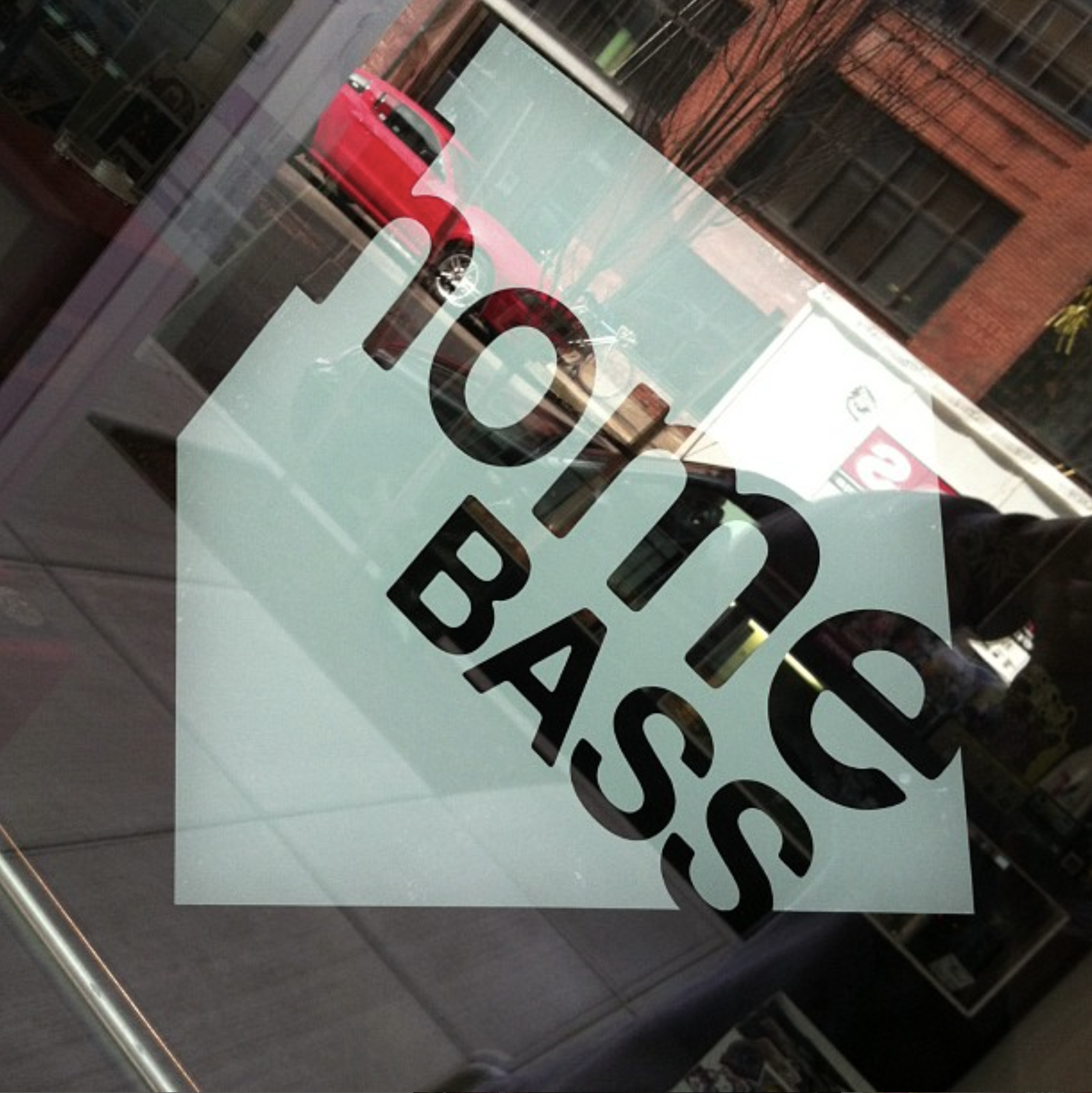 2_homebass_door_sign.png