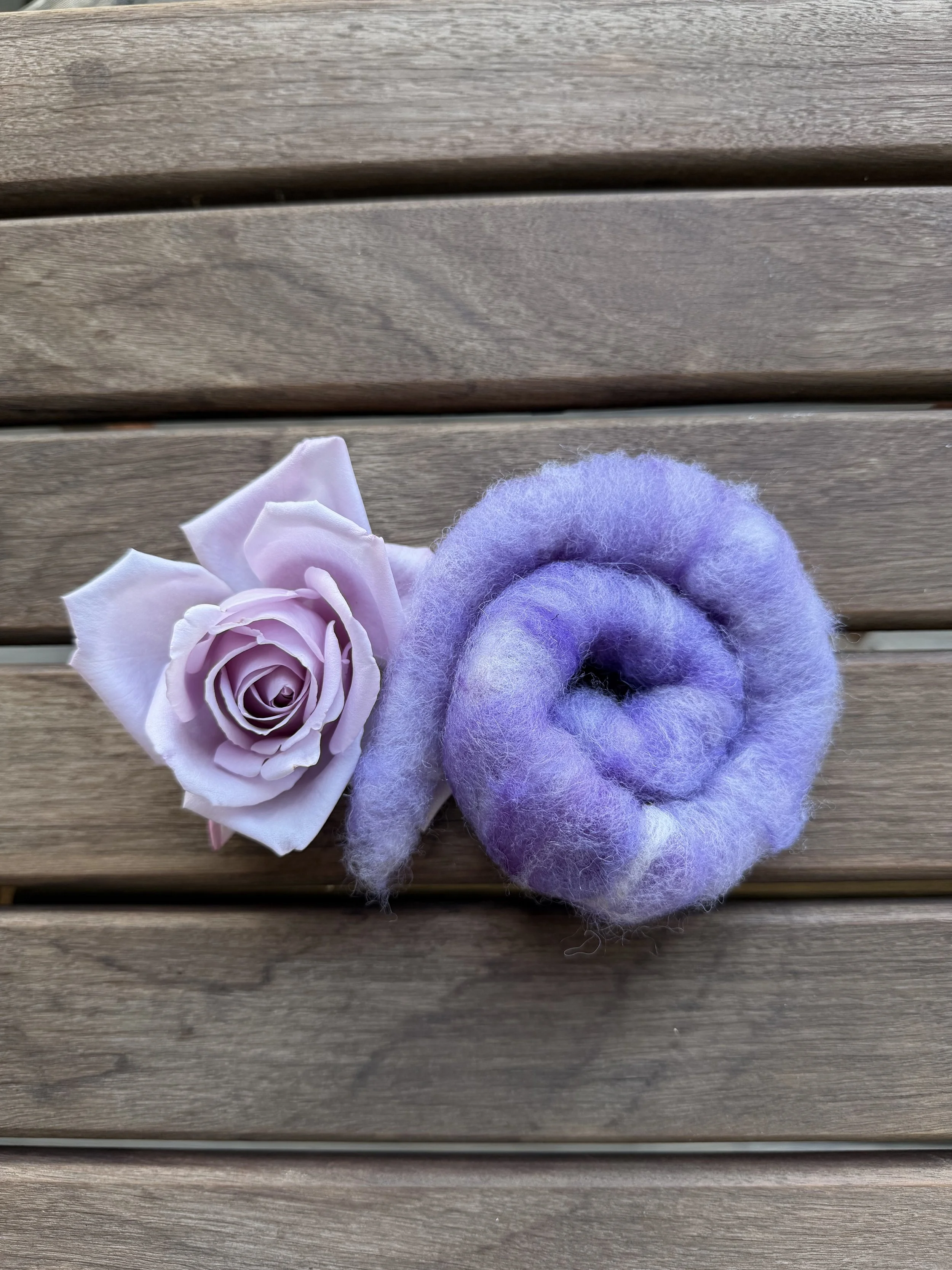 Lavender mist roving.jpeg