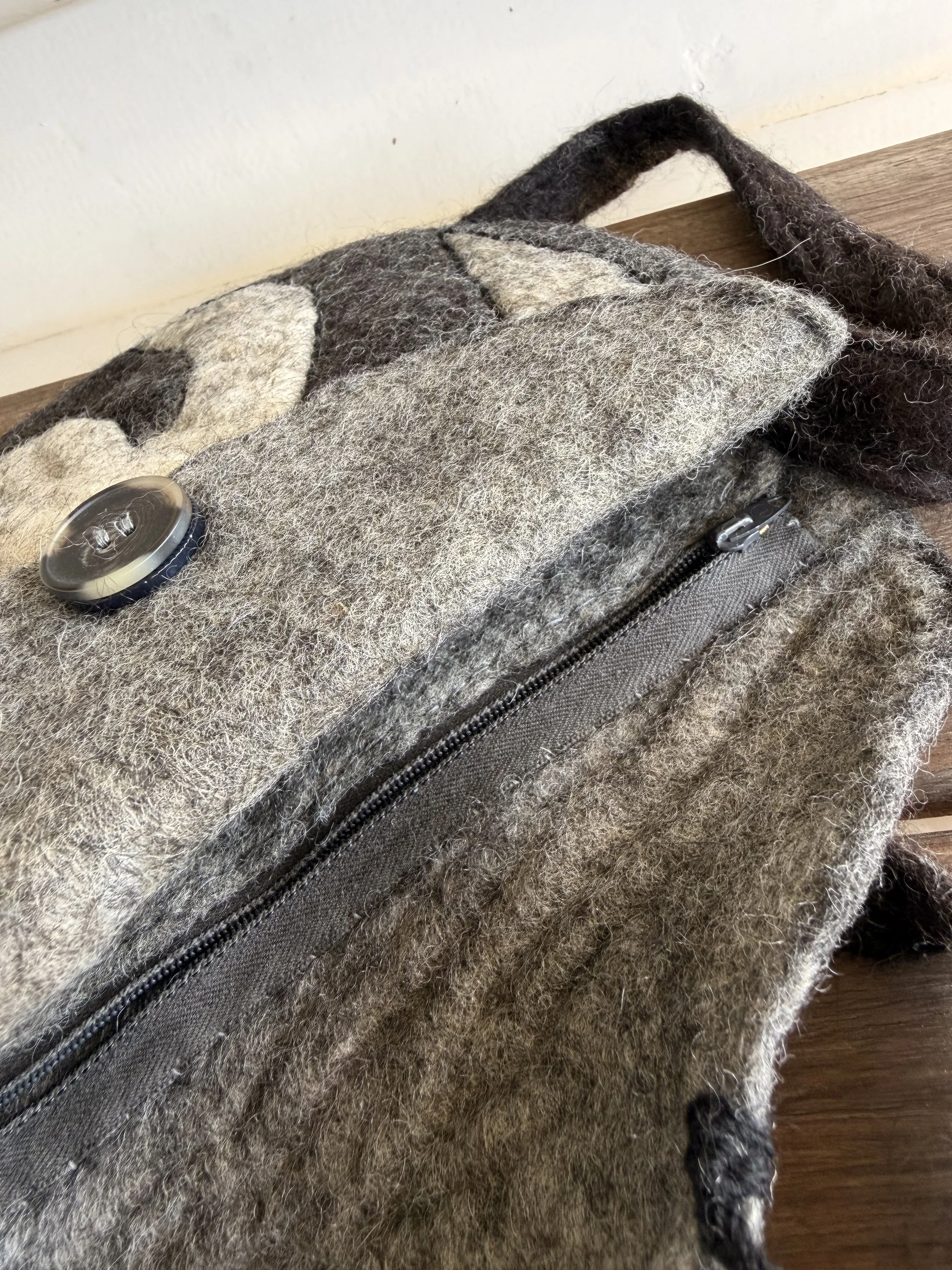 Felted alpaca bag detail 2.jpeg