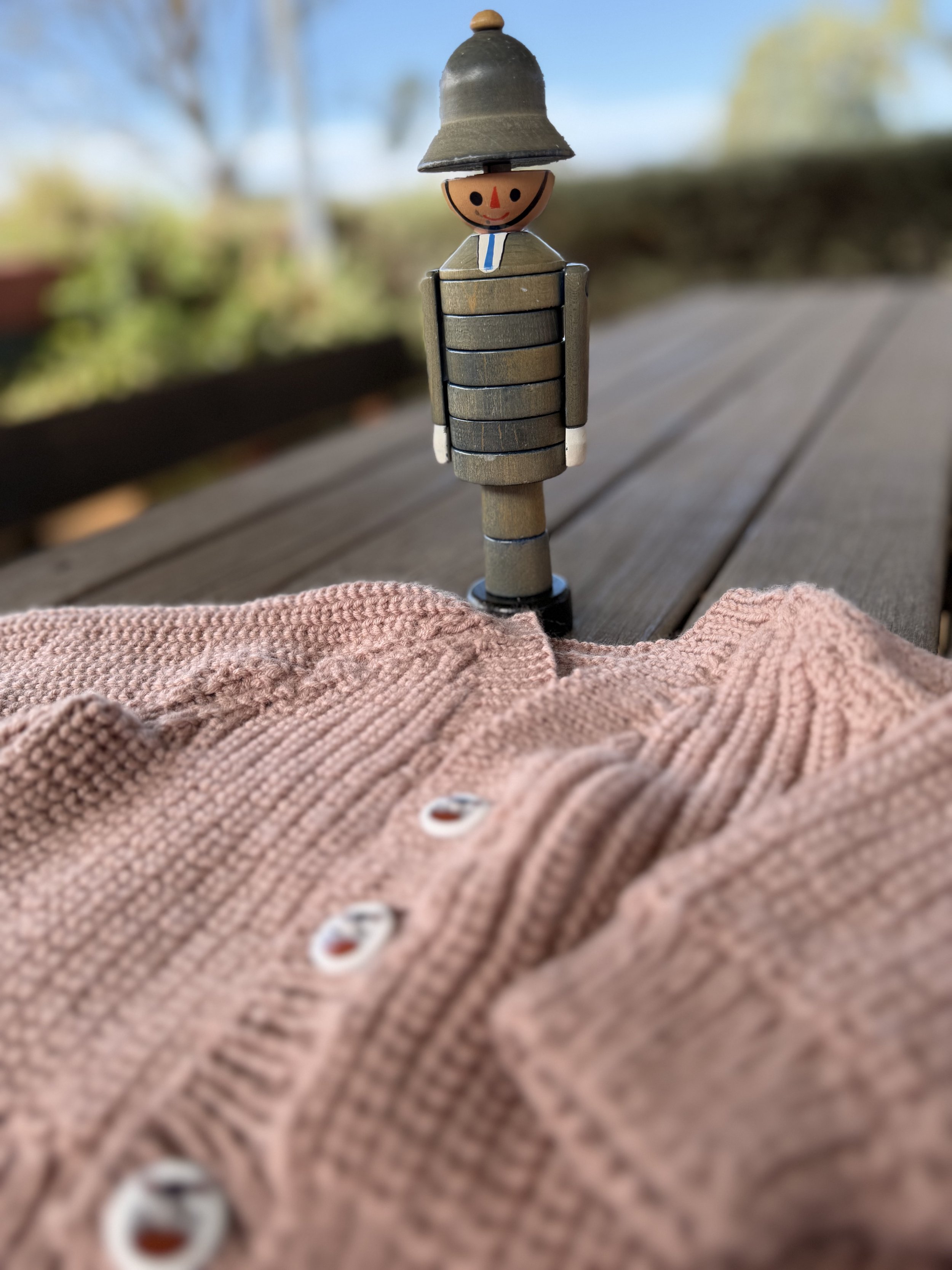 Mauve handknit detail.jpeg