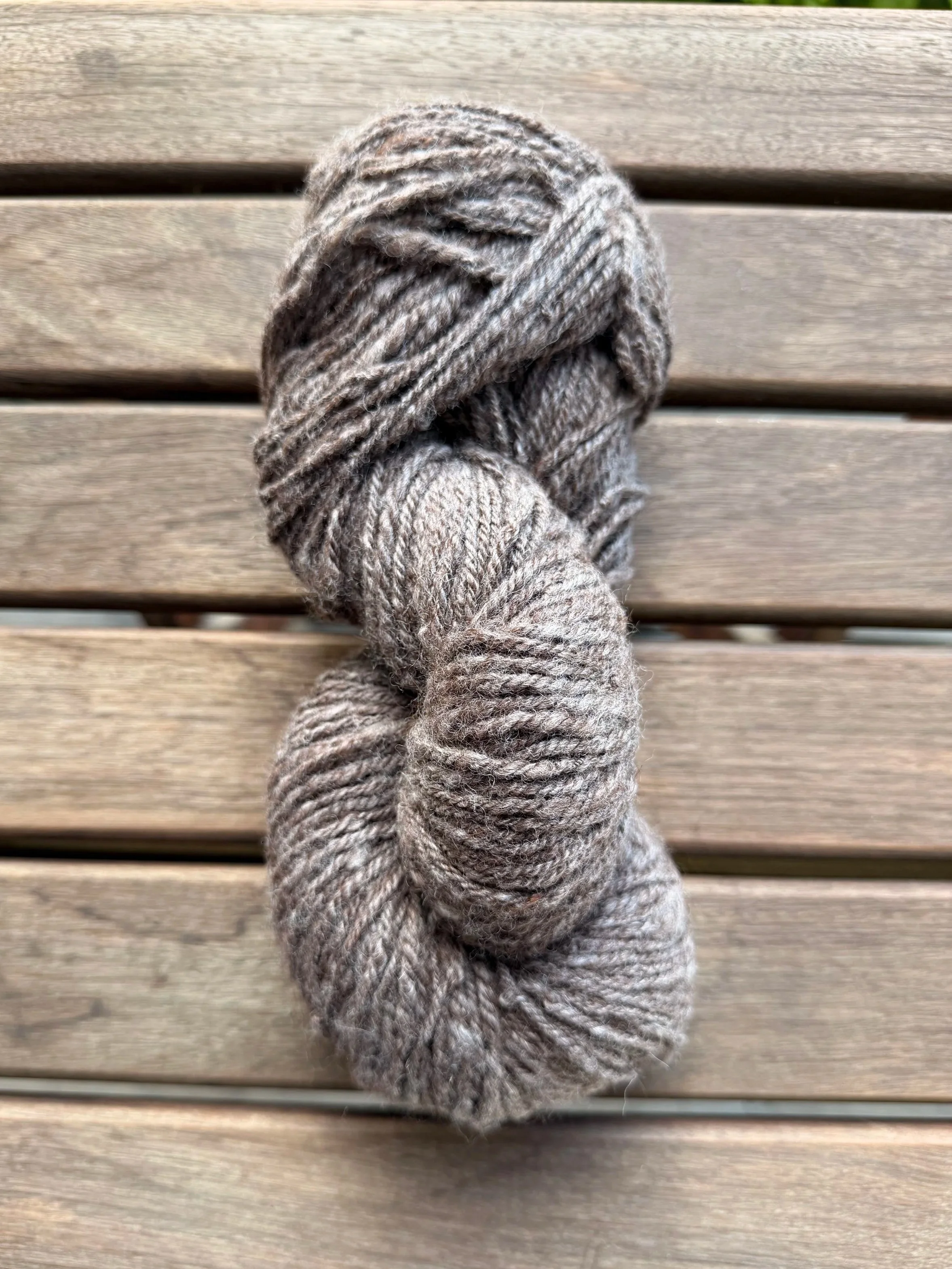 Rose+grey+alpaca+yarn.jpg