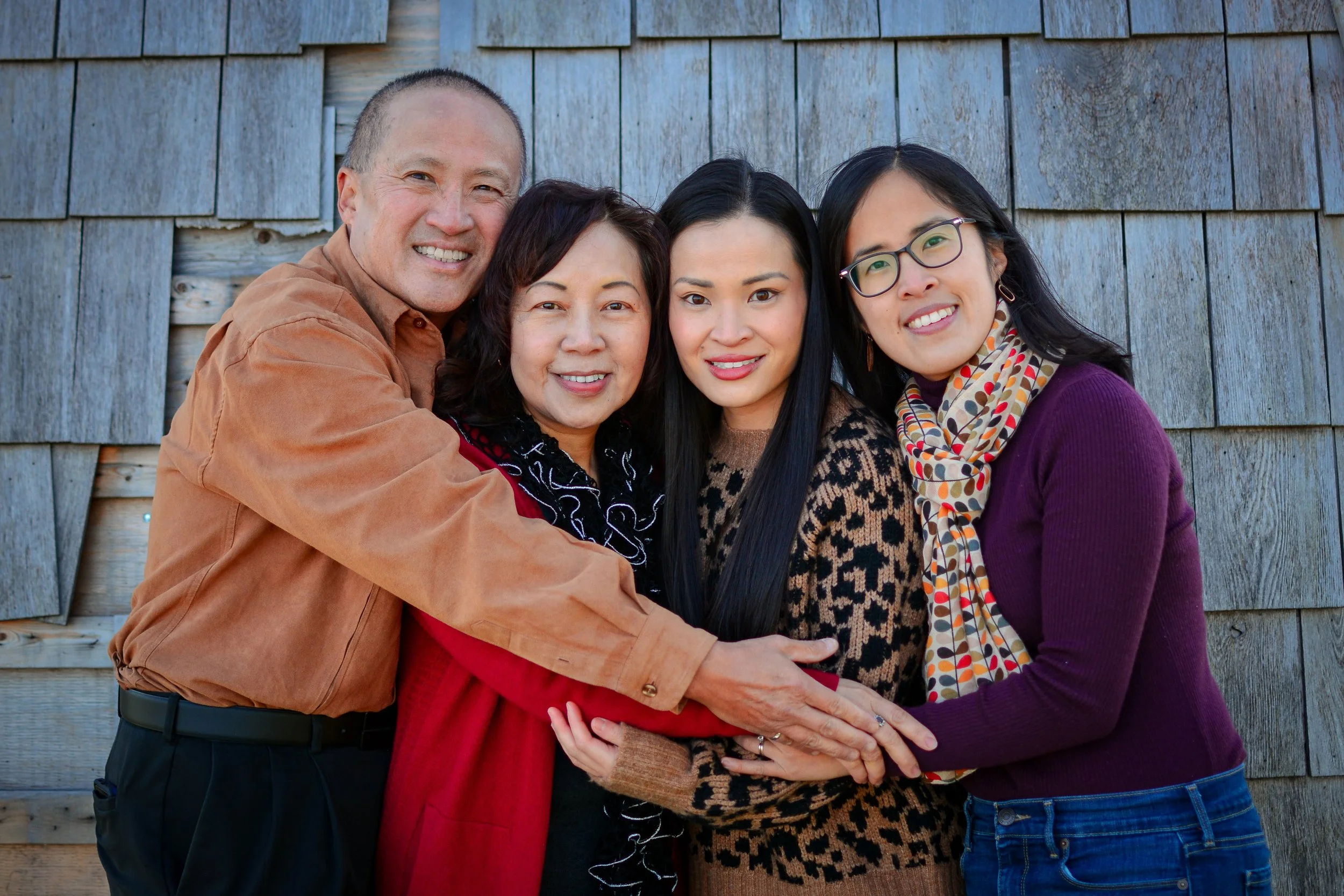 lau-family-5.jpg