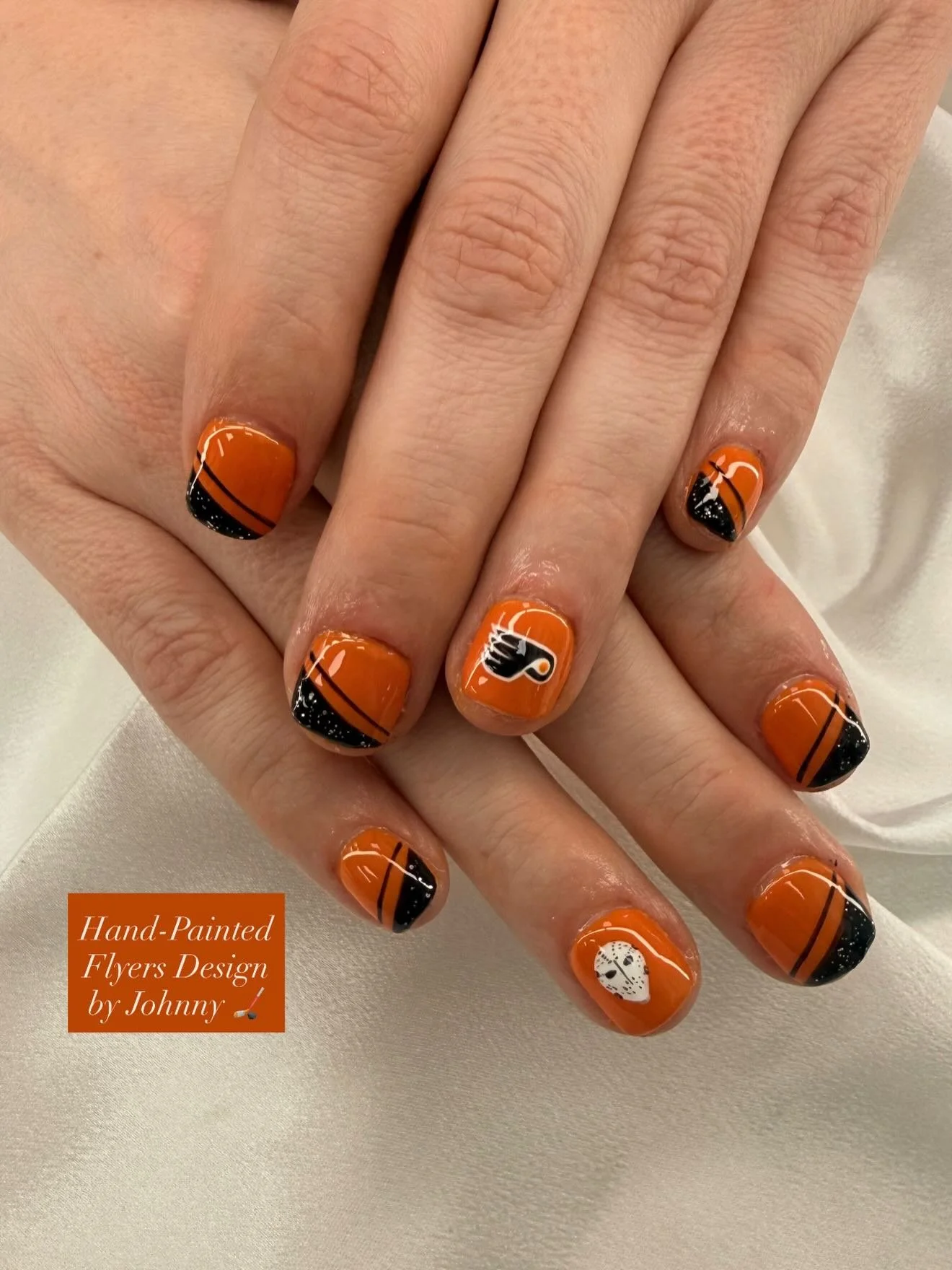 Can you believe these are NOT stickers 😱

Full/Detailed Design by Johnny 💅

#lovelynails #flyers #flyersnails #hockeynails #phillynails