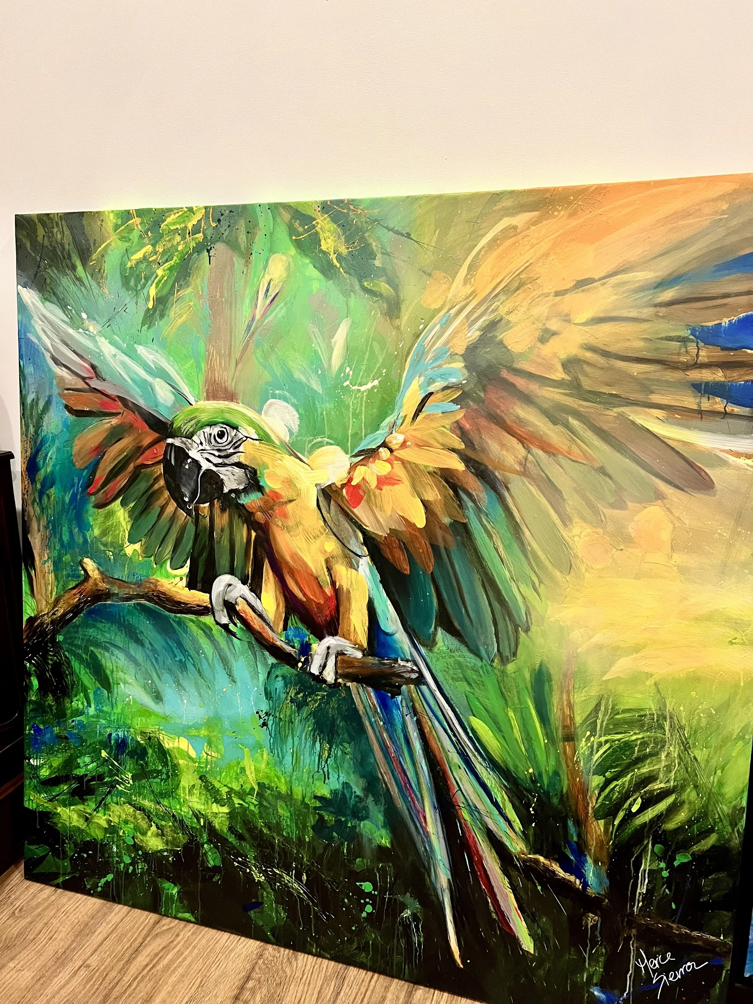 GUACAMAYA LATERAL.jpg